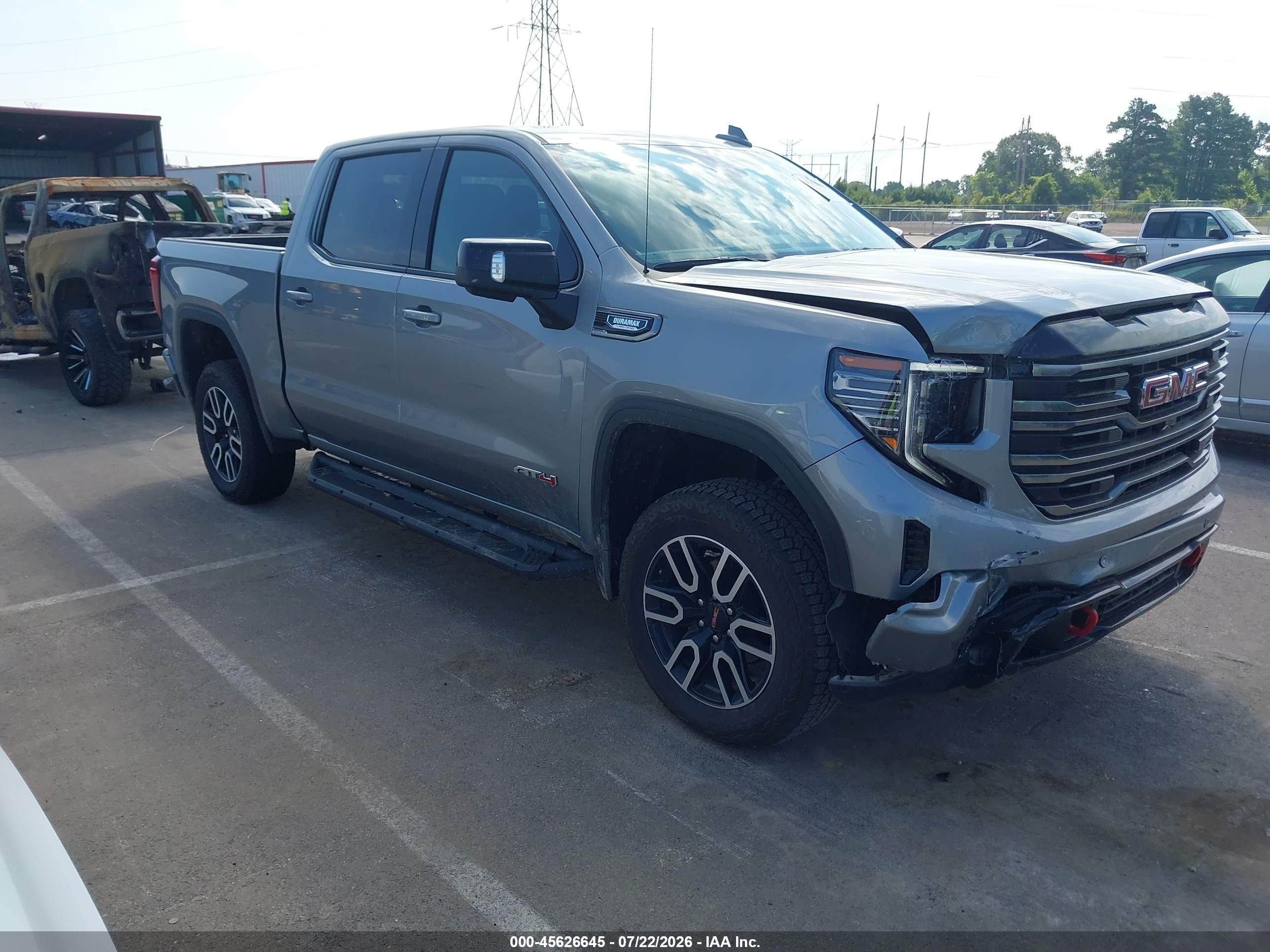 2026 GMC Sierra 1500 VIN 3GTUUEE83TG247207 — IAAI salvage auction photo
