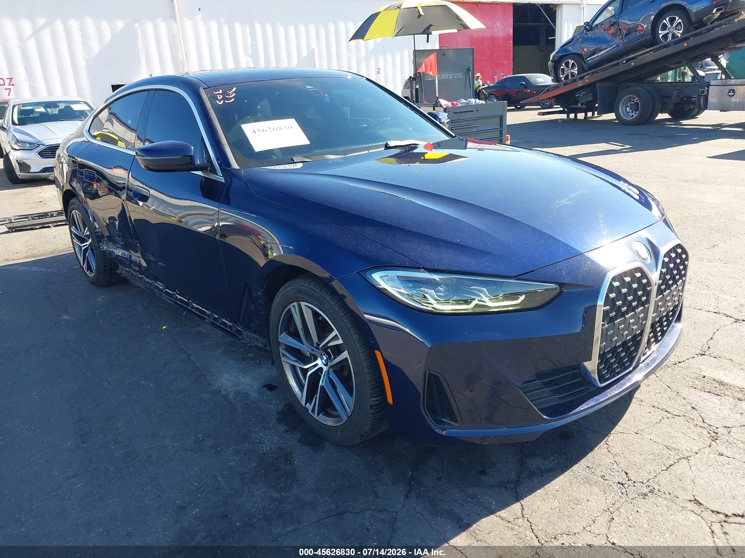 2022 BMW 4 Series VIN WBA63AV06NFL99272 — IAAI salvage auction photo
