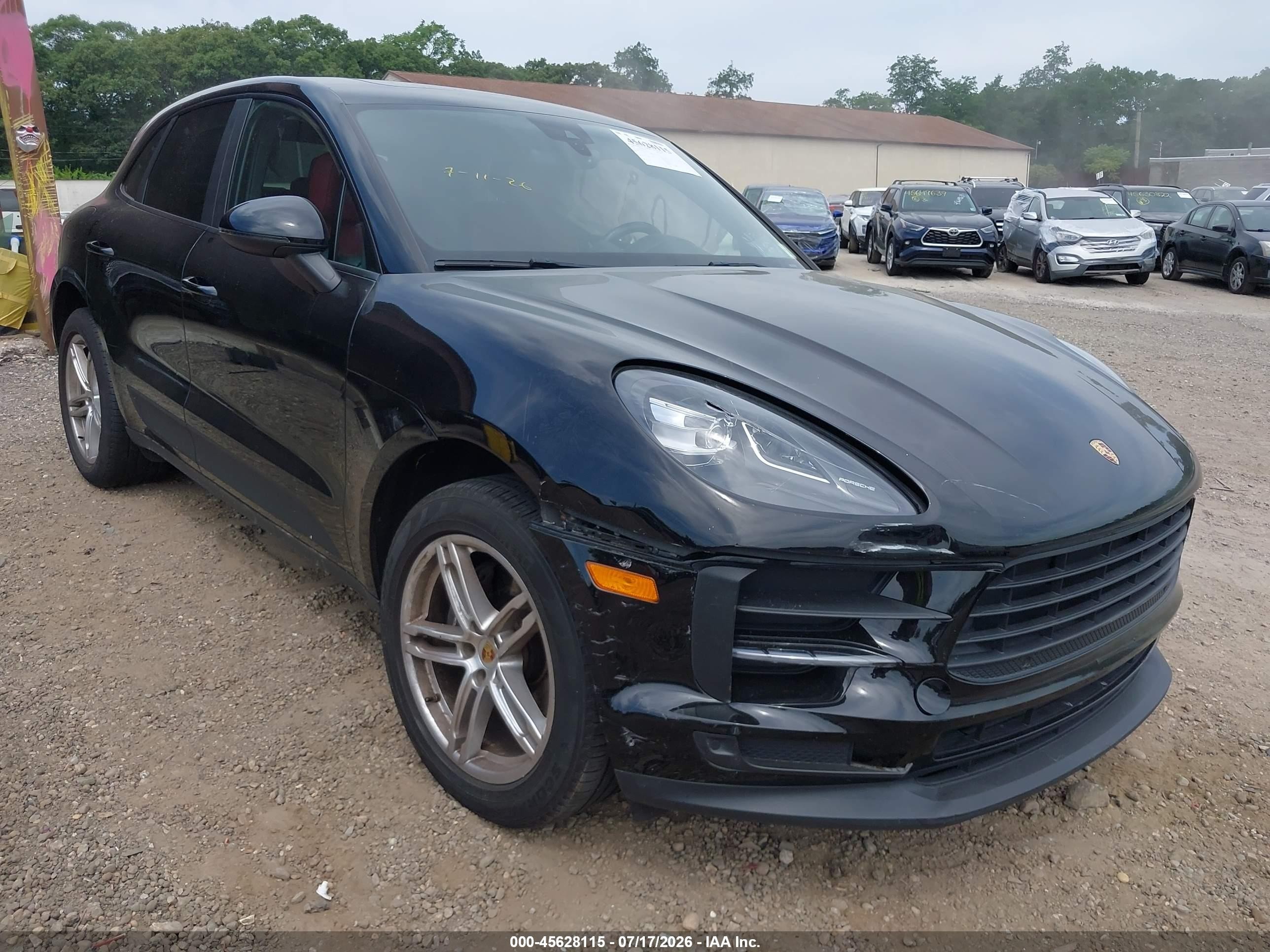 2020 Porsche Macan VIN WP1AA2A58LLB04101 — IAAI salvage auction photo