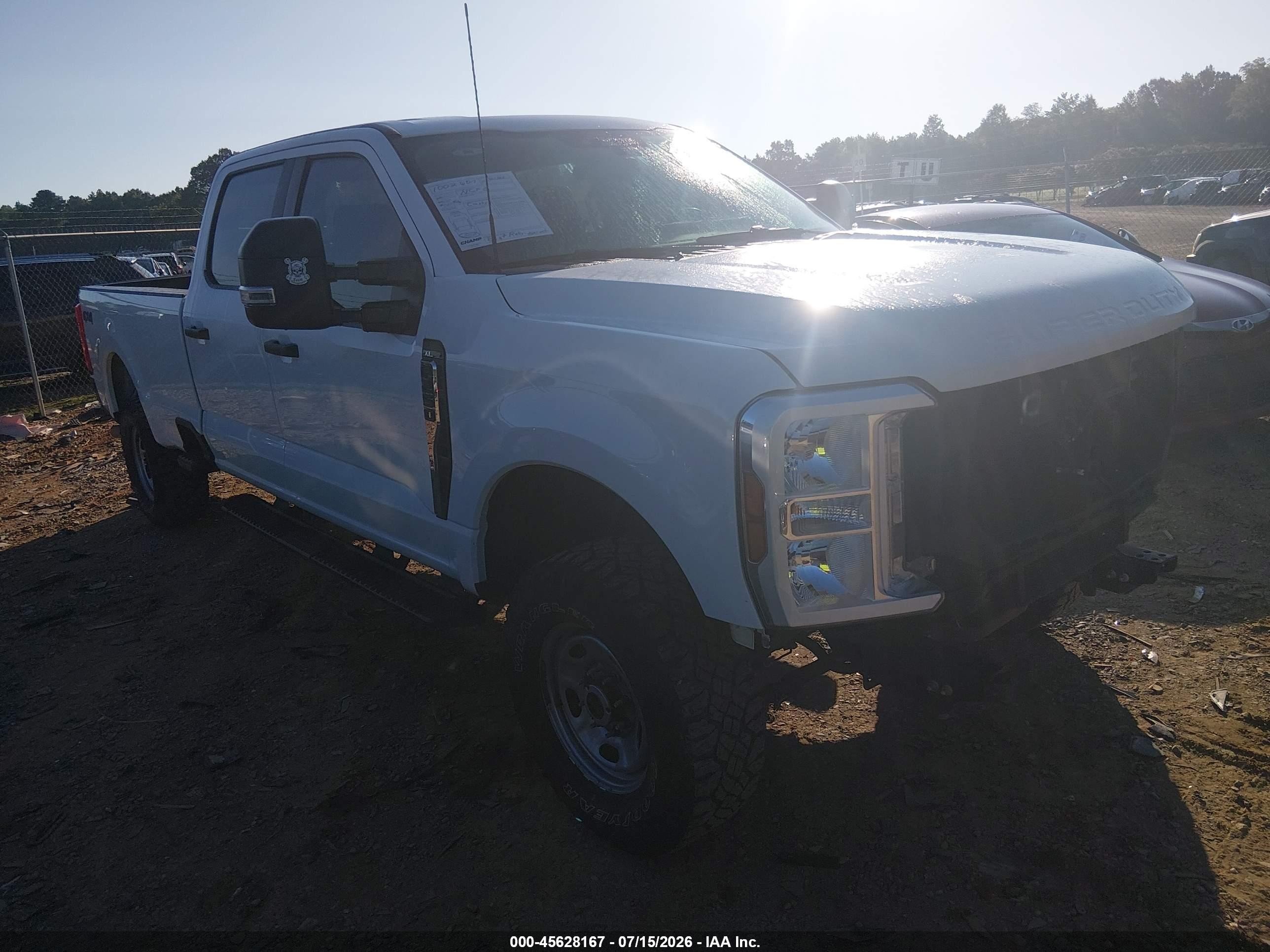 2024 Ford F-250 VIN 1FT8W2BA6REF38821 — IAAI salvage auction photo