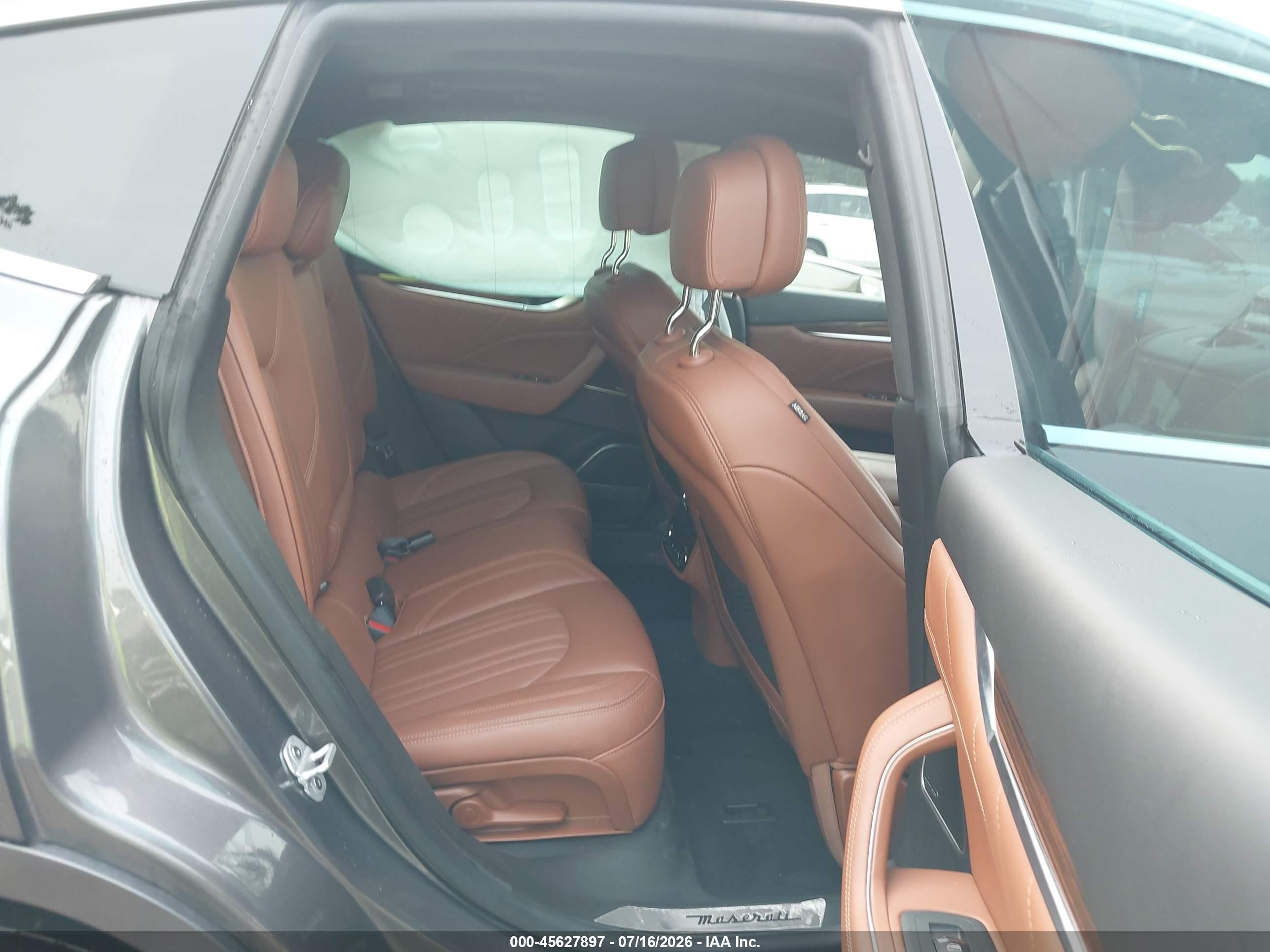 2021 Maserati Levante VIN ZN661YUL7MX378077 IAAI salvage auction — Side, Salvage - Greater Than 75% (Maryland), sold $6,850 on 2026-09-02 (photo 8)