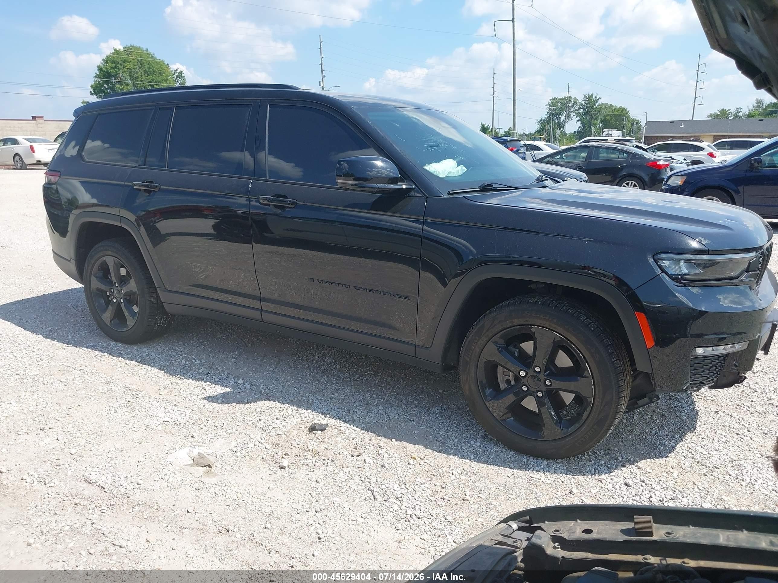 2023 Jeep Grand Cherokee L VIN 1C4RJKBG7P8101588 — IAAI salvage auction photo