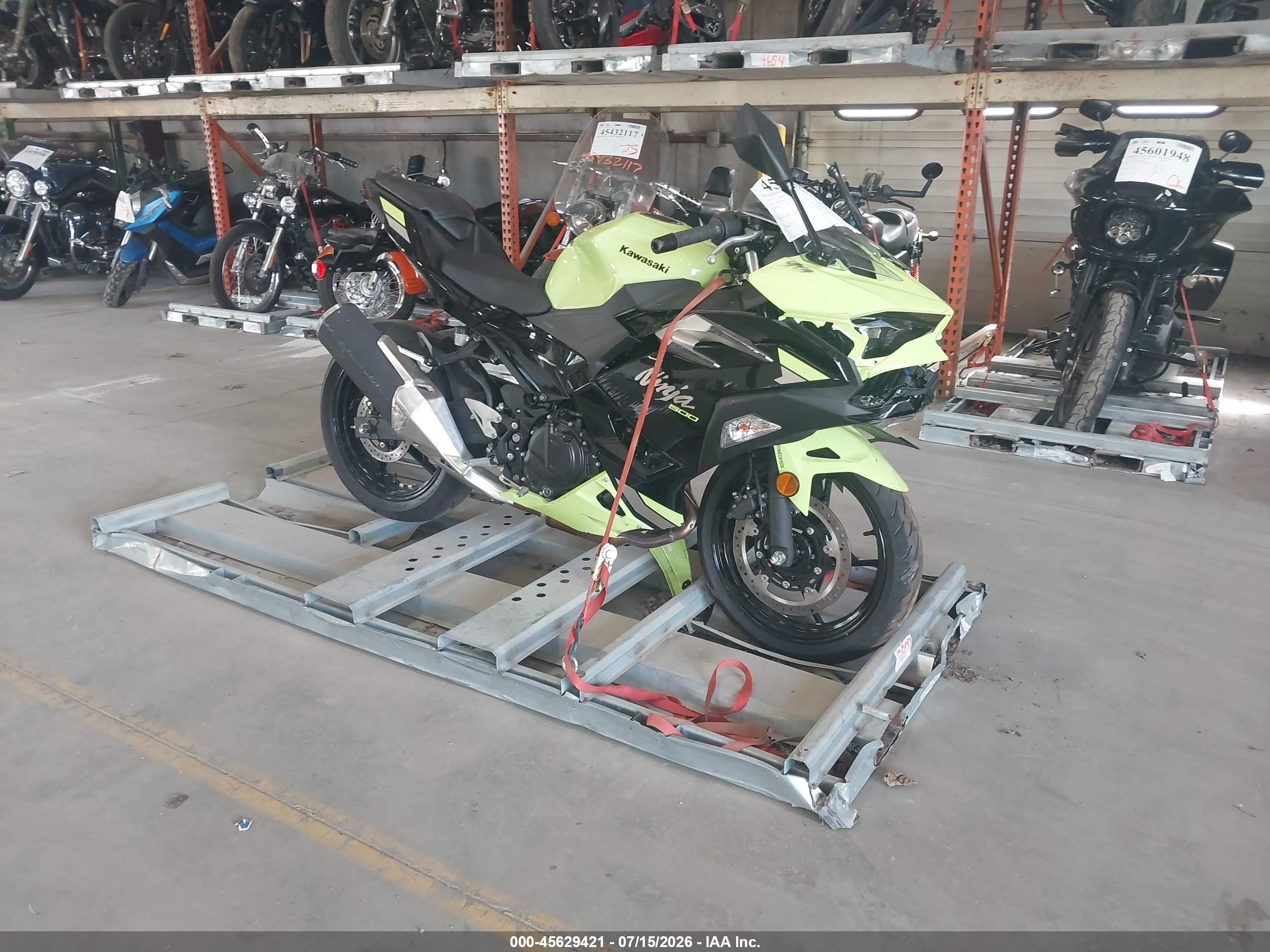 2026 Kawasaki Ninja VIN ML5EXGG15TDA90510 IAAI salvage auction — Front End, Scrap (Michigan), sold $350 on 2026-09-09 (photo 1)