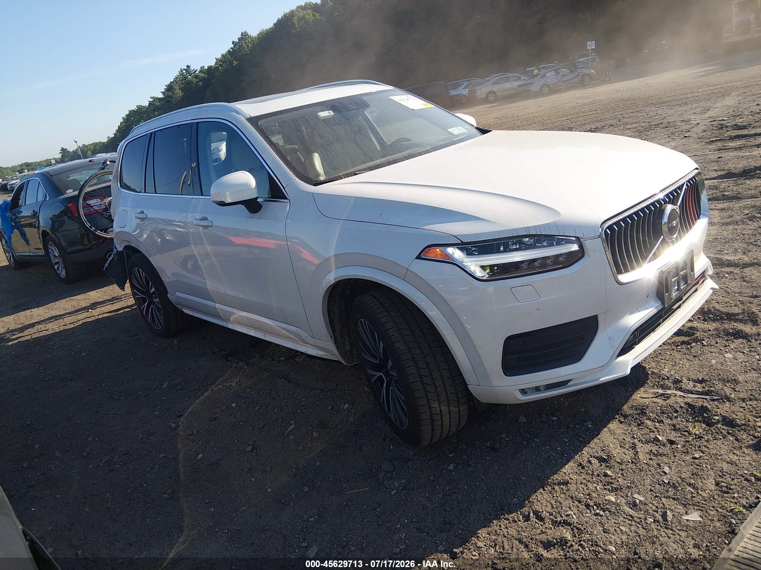 2022 Volvo XC90 VIN YV4102PK0N1809102 — IAAI salvage auction photo