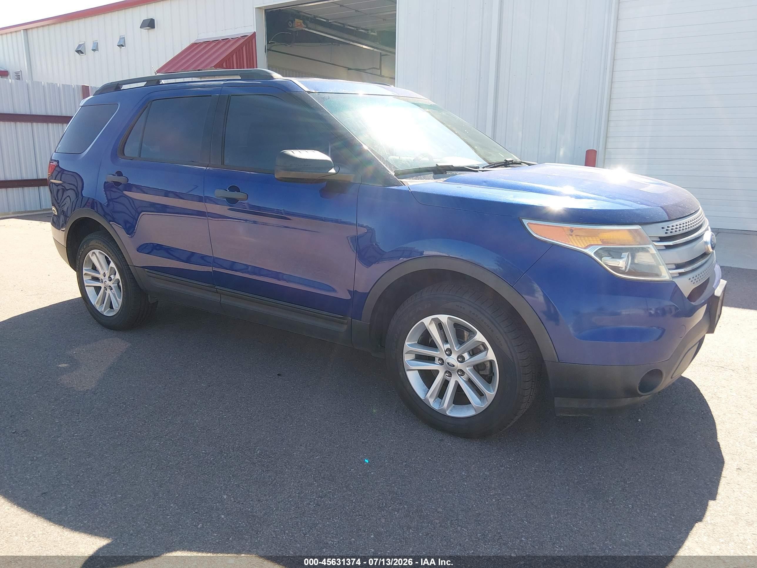 2015 Ford Explorer VIN 1FM5K8B86FGC42563 — IAAI salvage auction photo