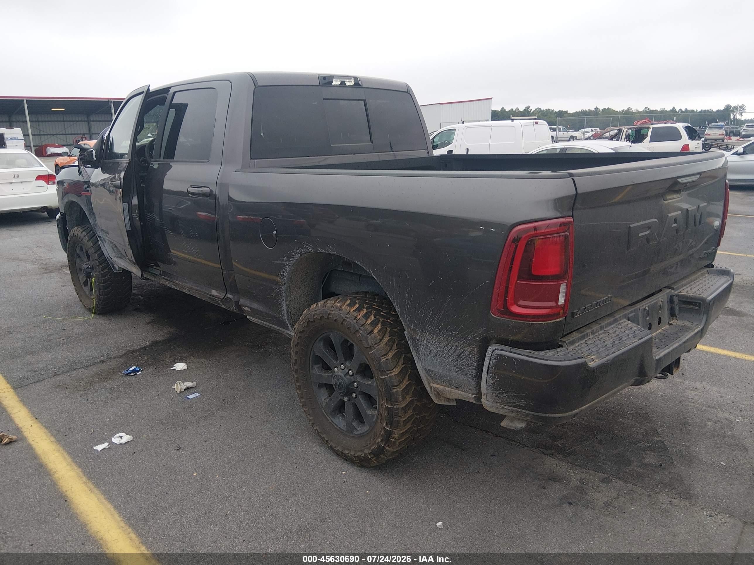 2026 Ram 2500 VIN 3C63R5FLXTG193024 IAAI salvage auction — Front End, Clear (South Carolina), sold $33,500 on 2026-09-15 (photo 3)