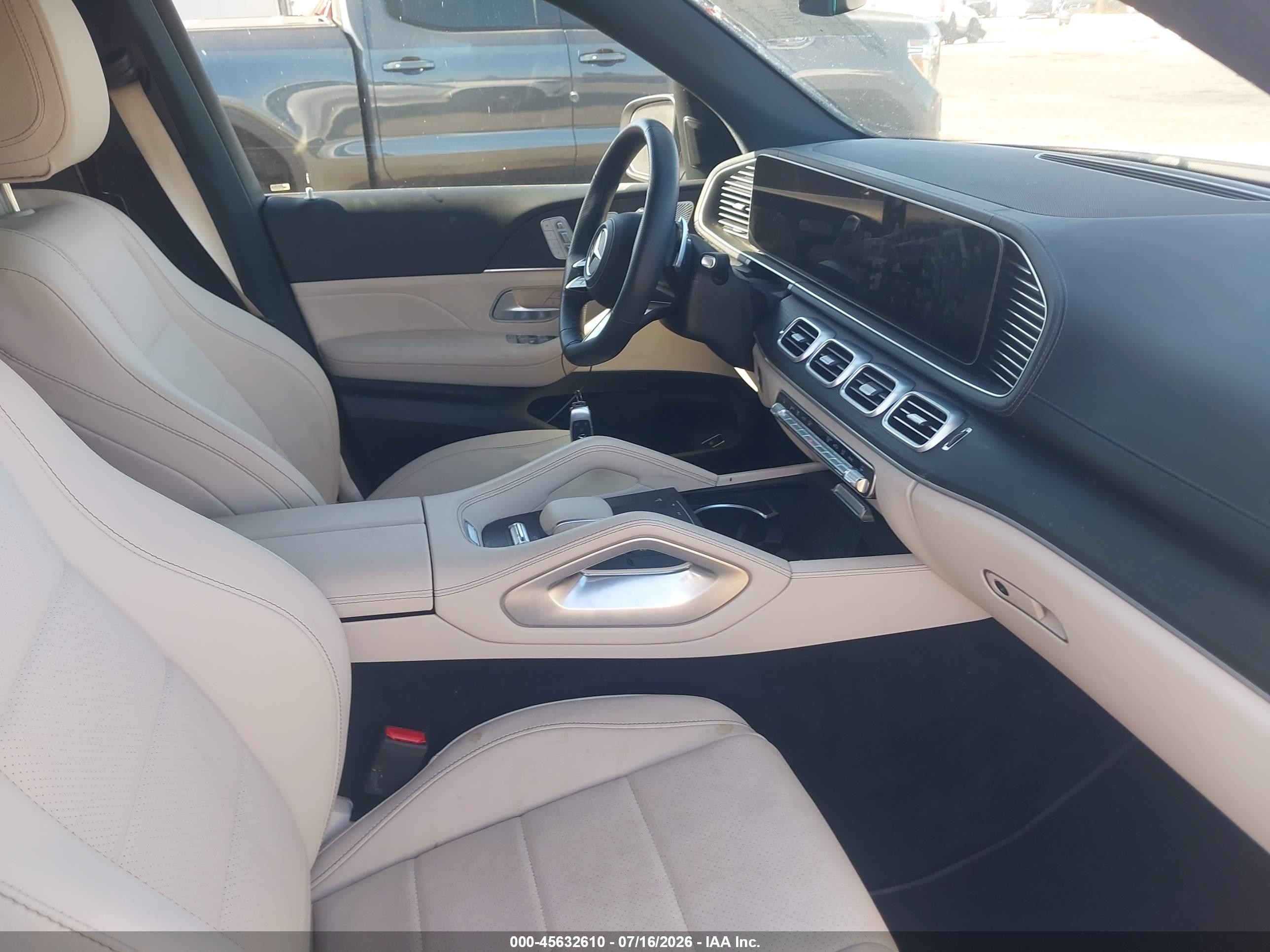 2025 Mercedes-benz Gls-klasse VIN 4JGFF5KE3SB445432 IAAI salvage auction — Unknown, Salvage (California), sold $42,050 on 2026-08-17 (photo 5)