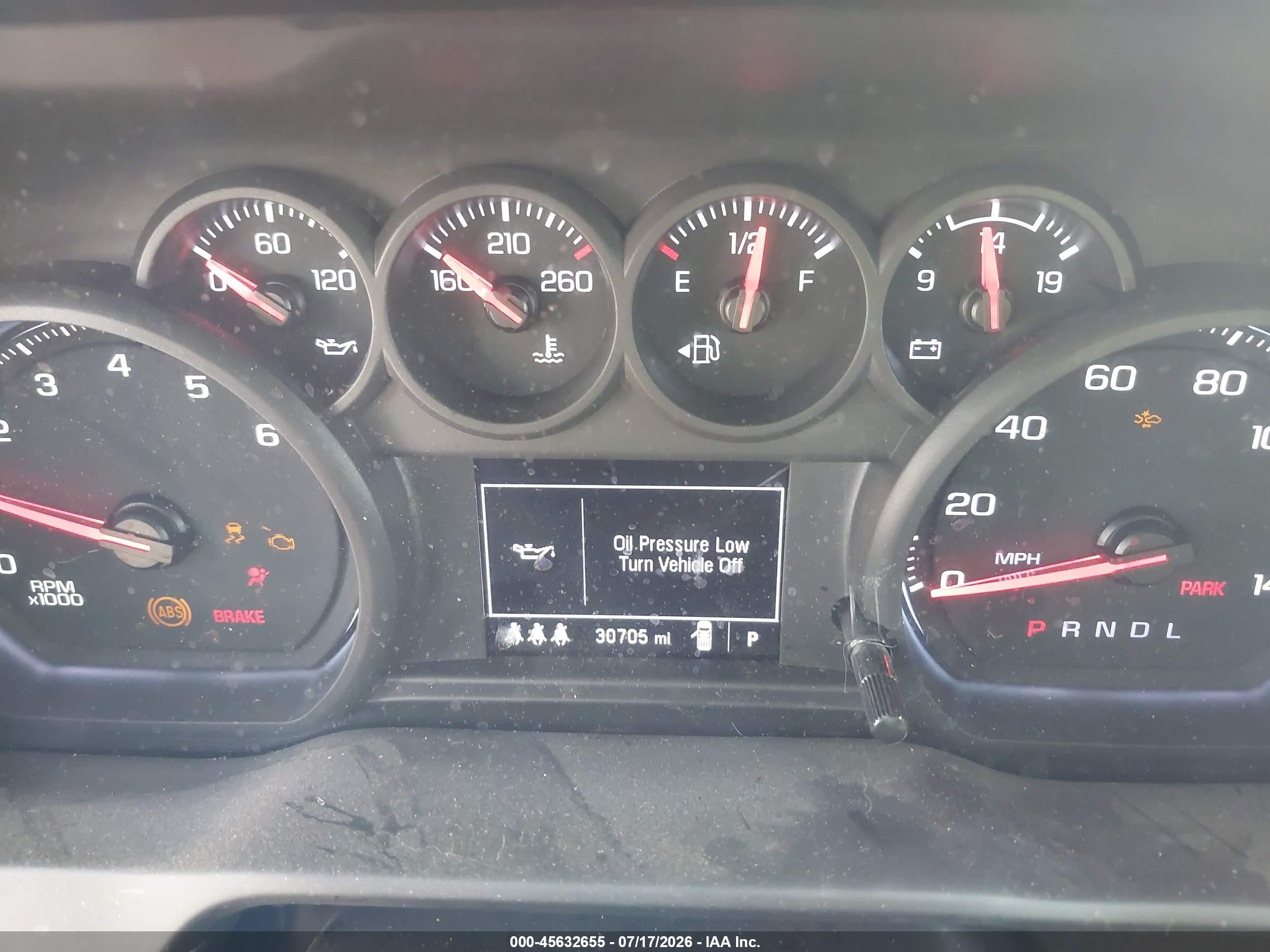 2024 Chevrolet Silverado VIN 2GC4YME70R1121801 IAAI salvage auction — Side, Original (Texas), sold $16,000 on 2026-09-09 (photo 7)