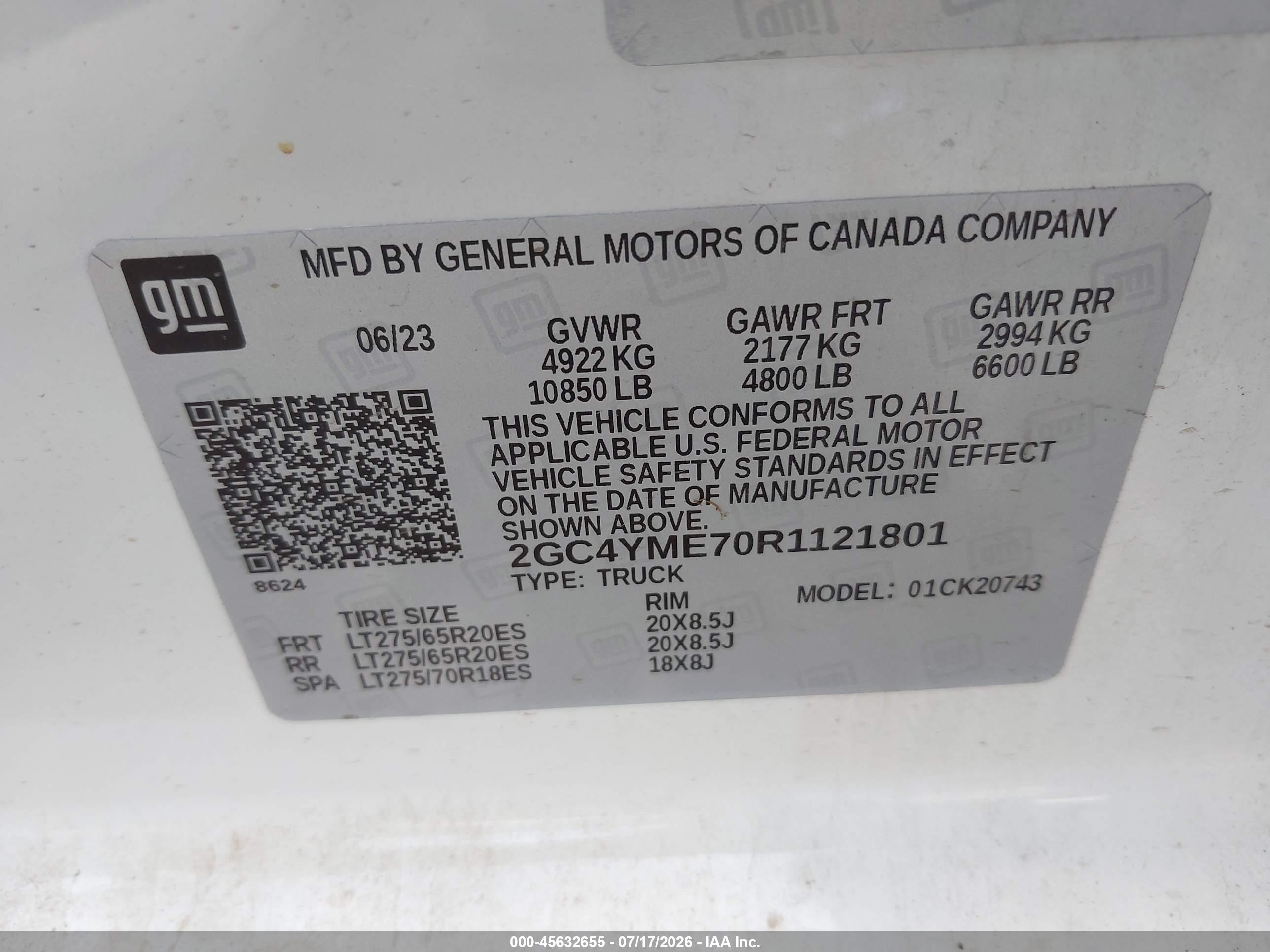 2024 Chevrolet Silverado VIN 2GC4YME70R1121801 IAAI salvage auction — Side, Original (Texas), sold $16,000 on 2026-09-09 (photo 9)