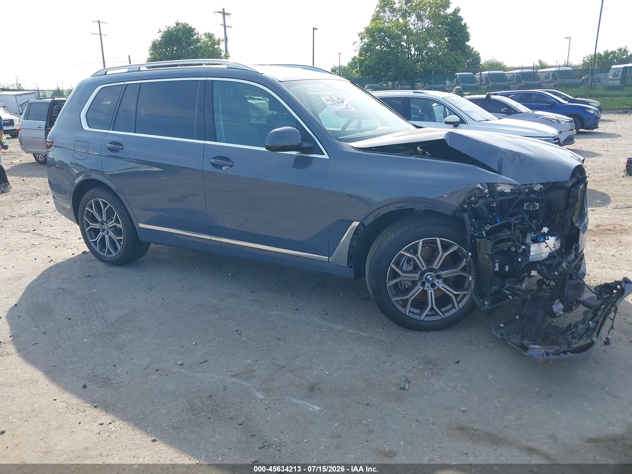 2026 BMW X7 VIN 5UX23EM07T9260336 — IAAI salvage auction photo
