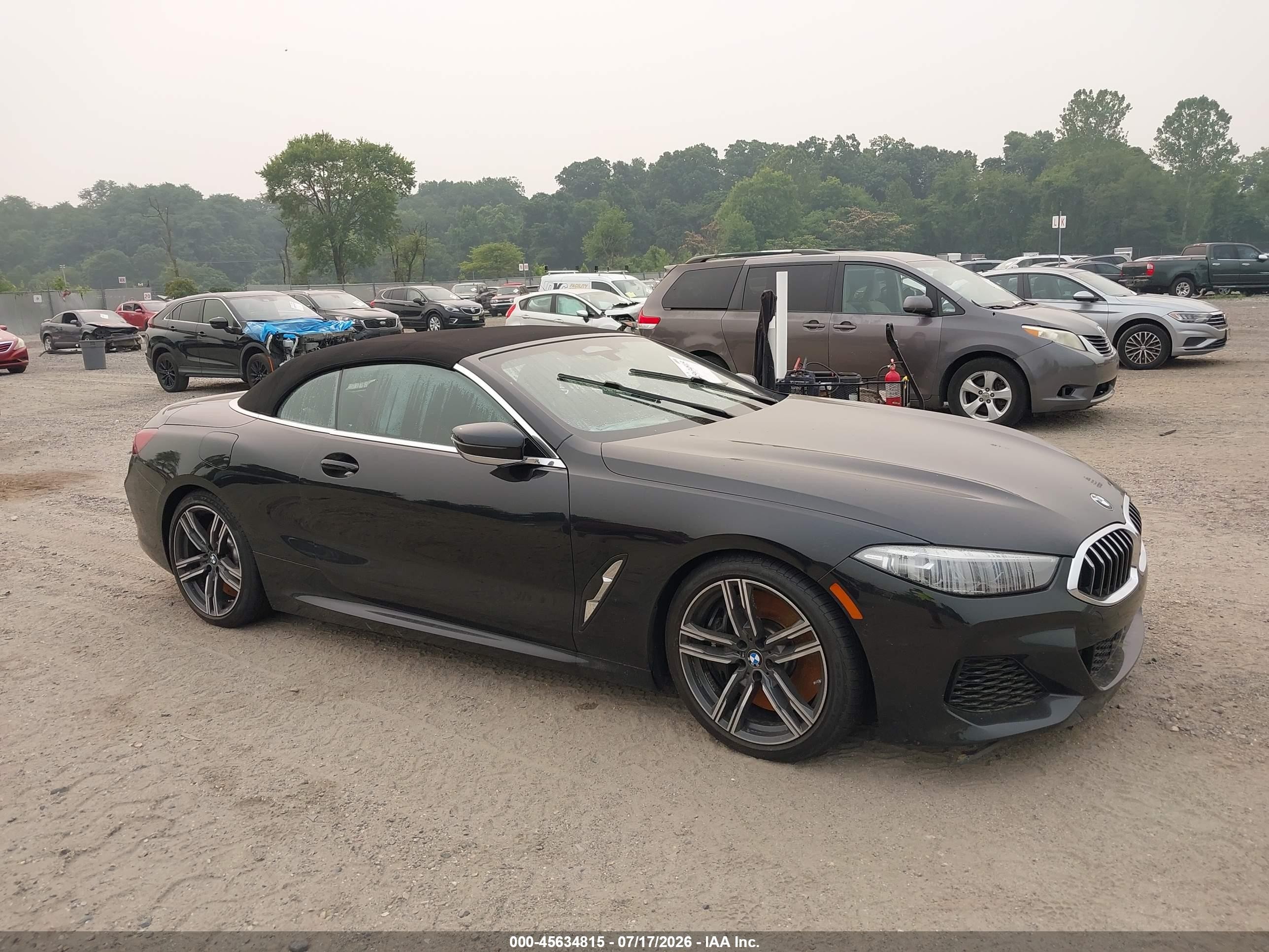 2021 BMW M850i xDrive VIN WBAFY4C08MCF96257 — IAAI salvage auction photo
