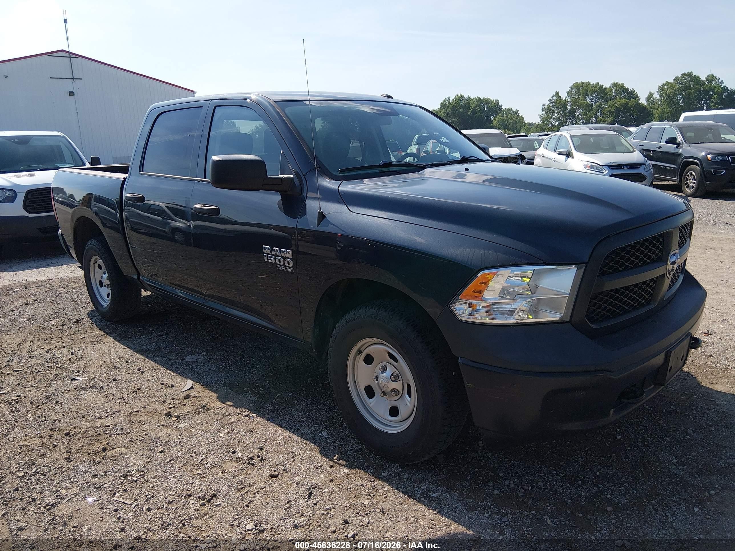 2019 Ram 1500 VIN 3C6RR7KG9KG686786 — IAAI salvage auction photo
