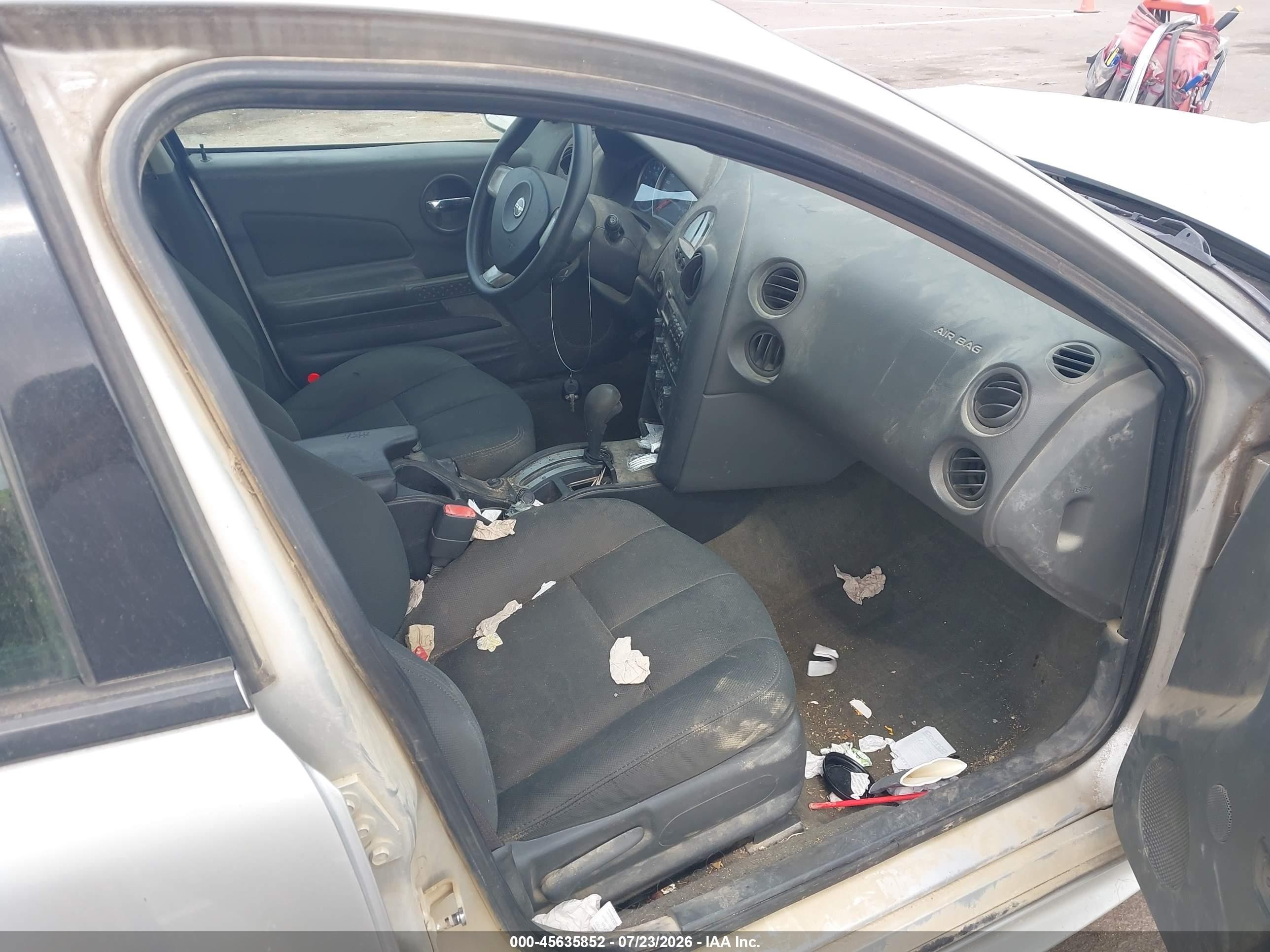2004 Pontiac Grand prix VIN 2G2WP522941306467 IAAI salvage auction — Front End, Regular (South Dakota), sold $375 on 2026-09-11 (photo 5)