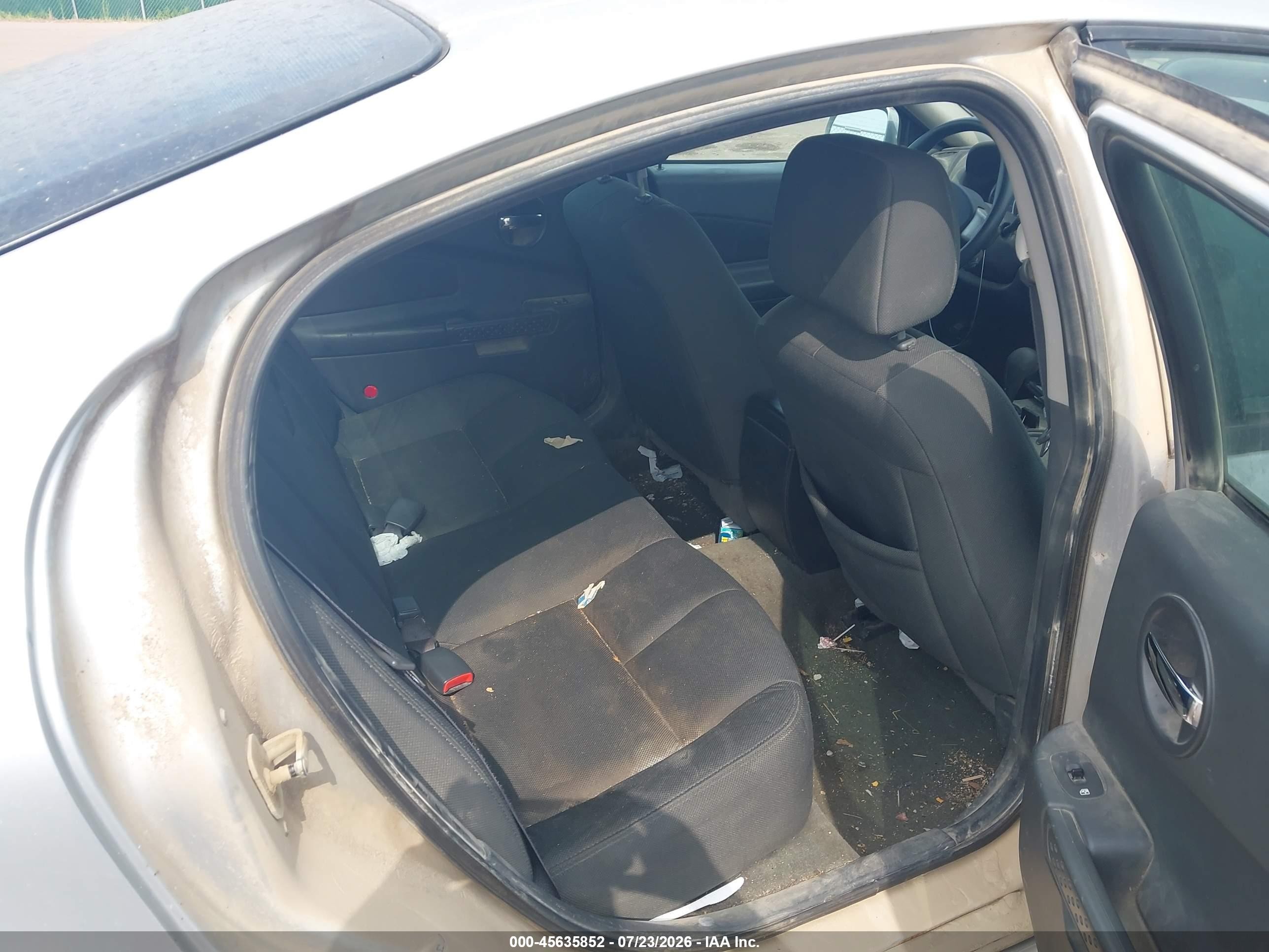 2004 Pontiac Grand prix VIN 2G2WP522941306467 IAAI salvage auction — Front End, Regular (South Dakota), sold $375 on 2026-09-11 (photo 8)