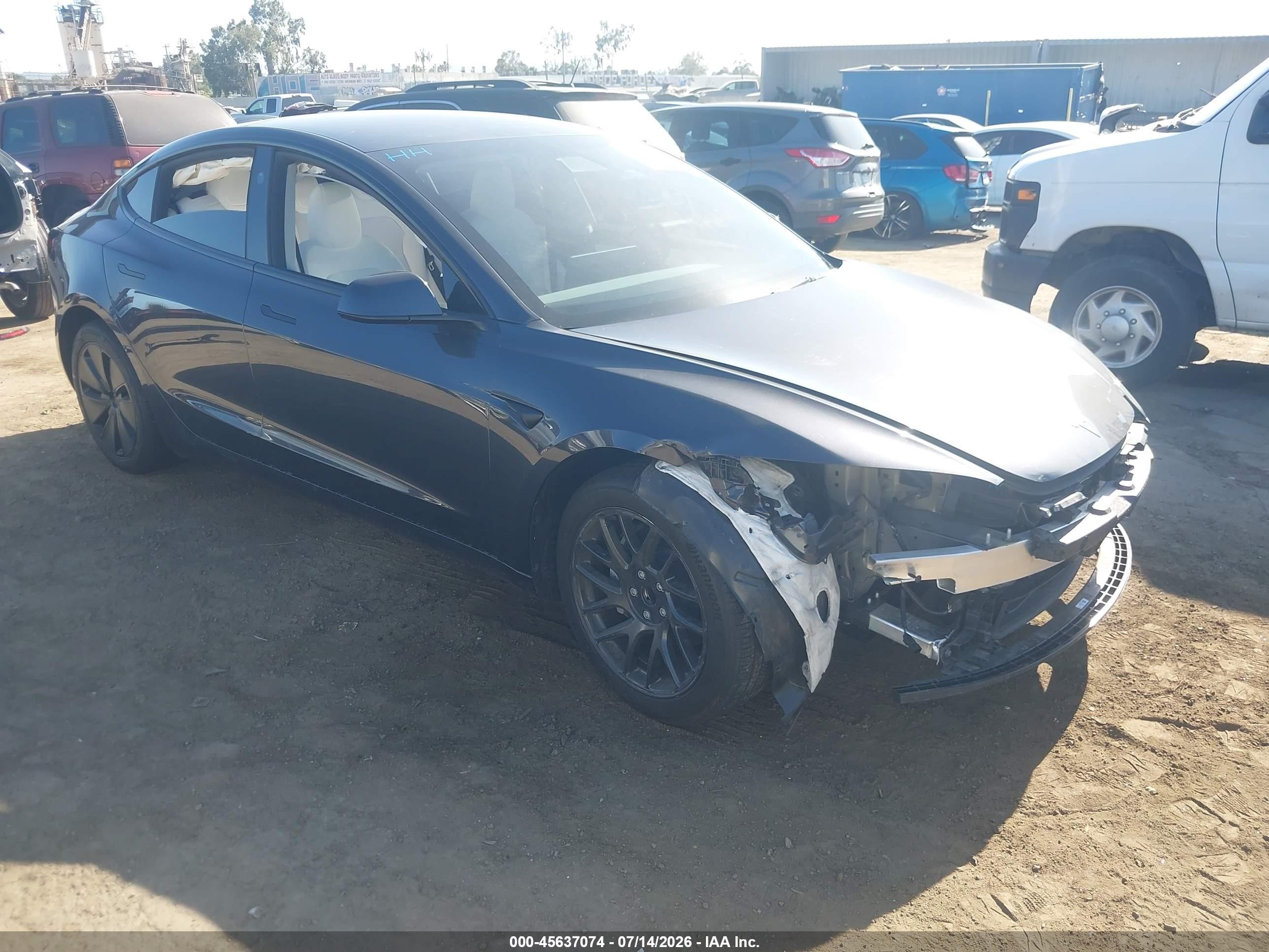 2024 Tesla Model 3 VIN 5YJ3E1EA1RF771264 — IAAI salvage auction photo