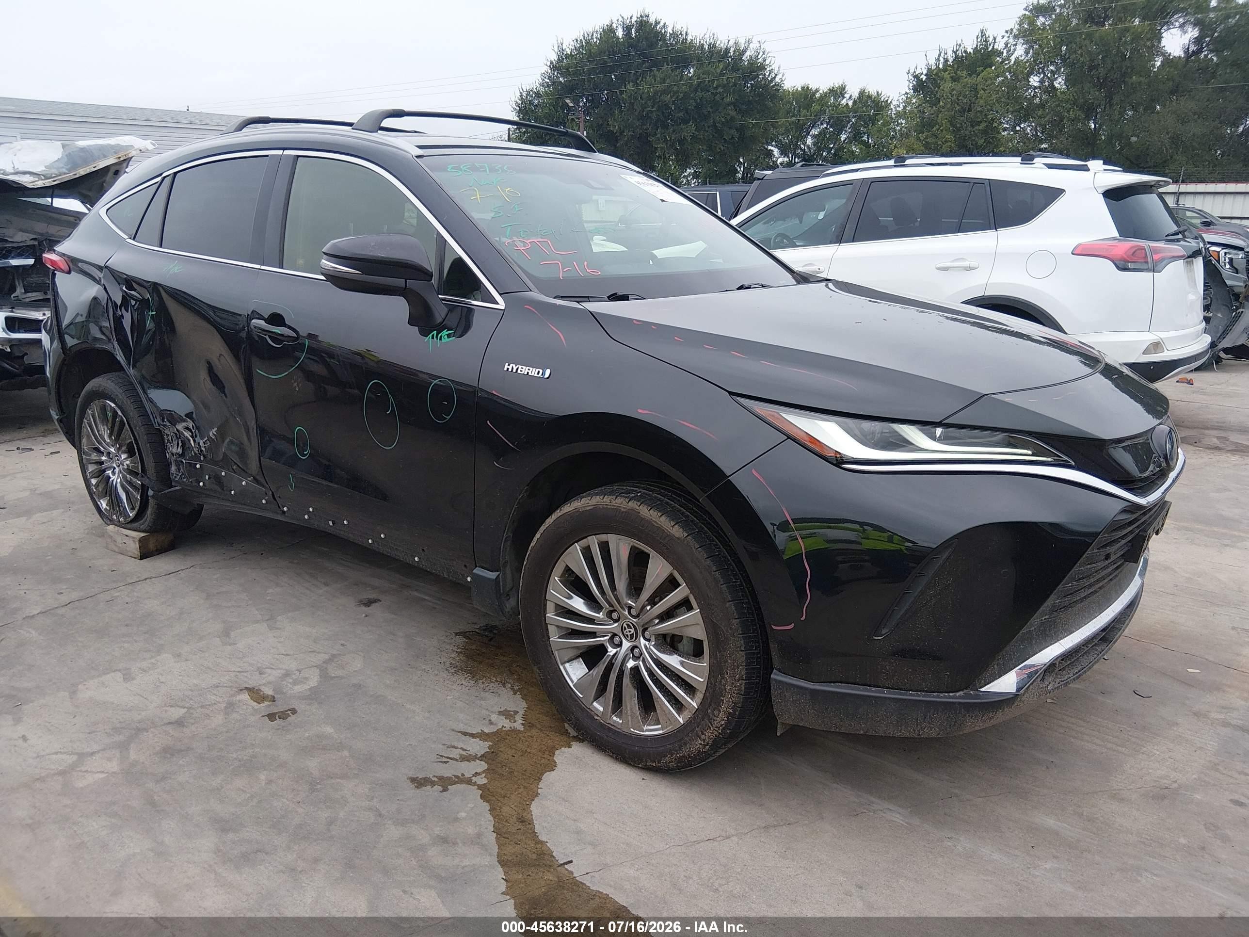 2021 Toyota Venza VIN JTEAAAAH5MJ047788 — IAAI salvage auction photo