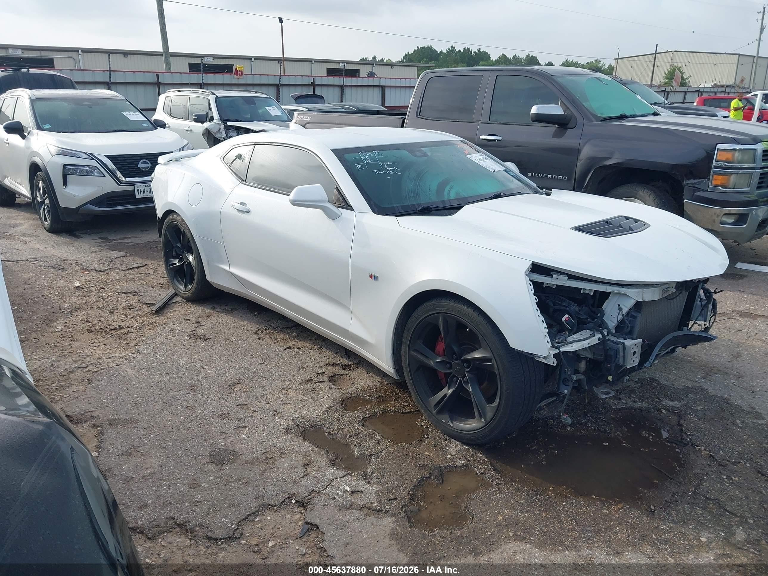 2019 Chevrolet Camaro VIN 1G1FH1R76K0103282 IAAI salvage auction — Front & Rear, Original (Texas), sold $8,400 on 2026-09-24 (photo 1)