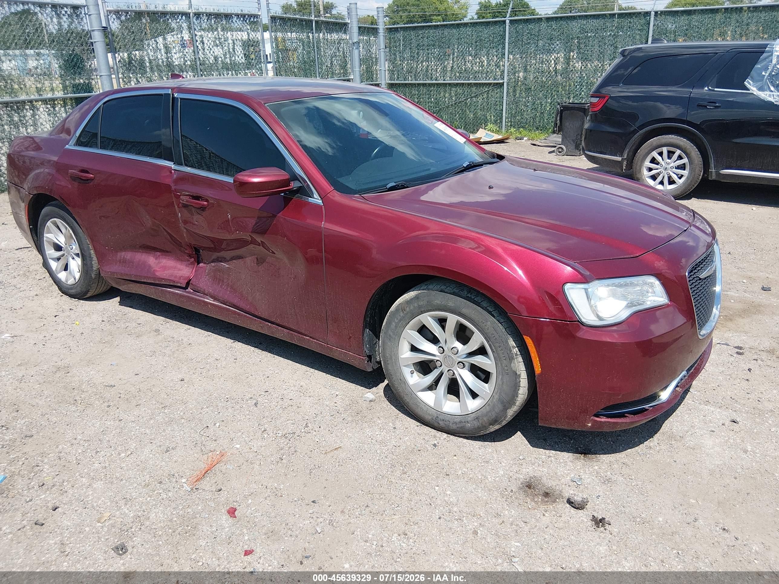 2016 Chrysler 300 VIN 2C3CCAAG4GH229734 IAAI salvage auction — Side, Salvage (Kansas), sold $1,500 on 2026-09-27 (photo 1)