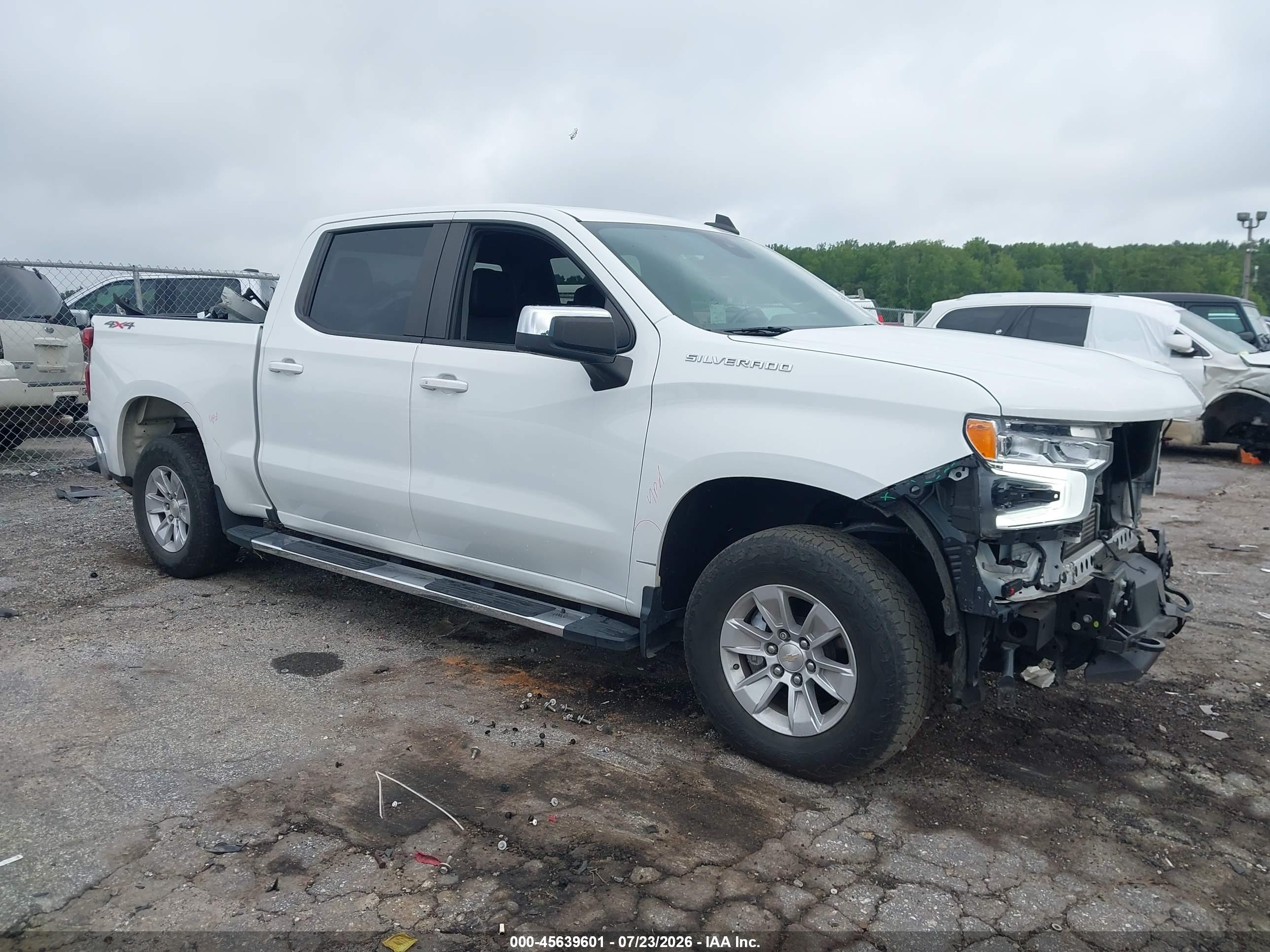 2022 Chevrolet Silverado 1500 VIN 1GCPDDEK3NZ646088 — IAAI salvage auction photo