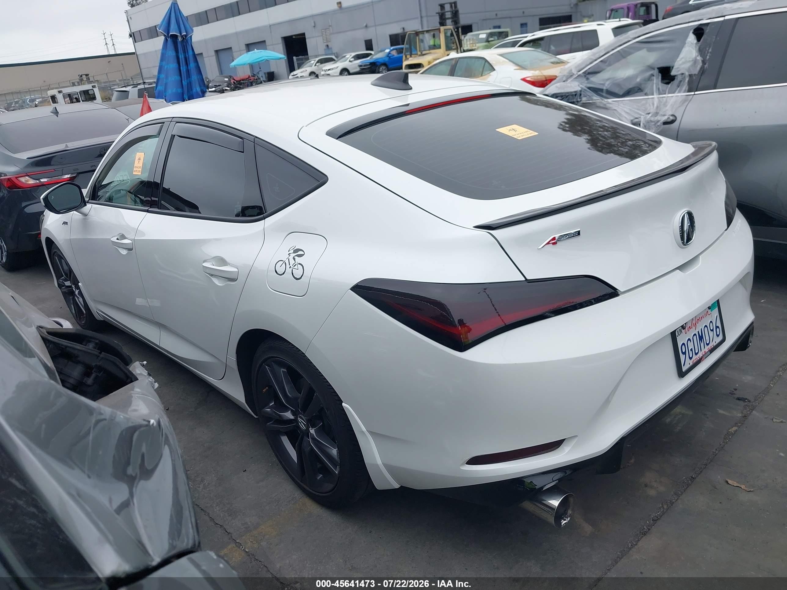 2024 Acura Integra VIN 19UDE4H30RA000324 IAAI salvage auction — Biohazard/Chemical, Salvage Certificate (California), sold $12,900 on 2026-09-11 (photo 3)