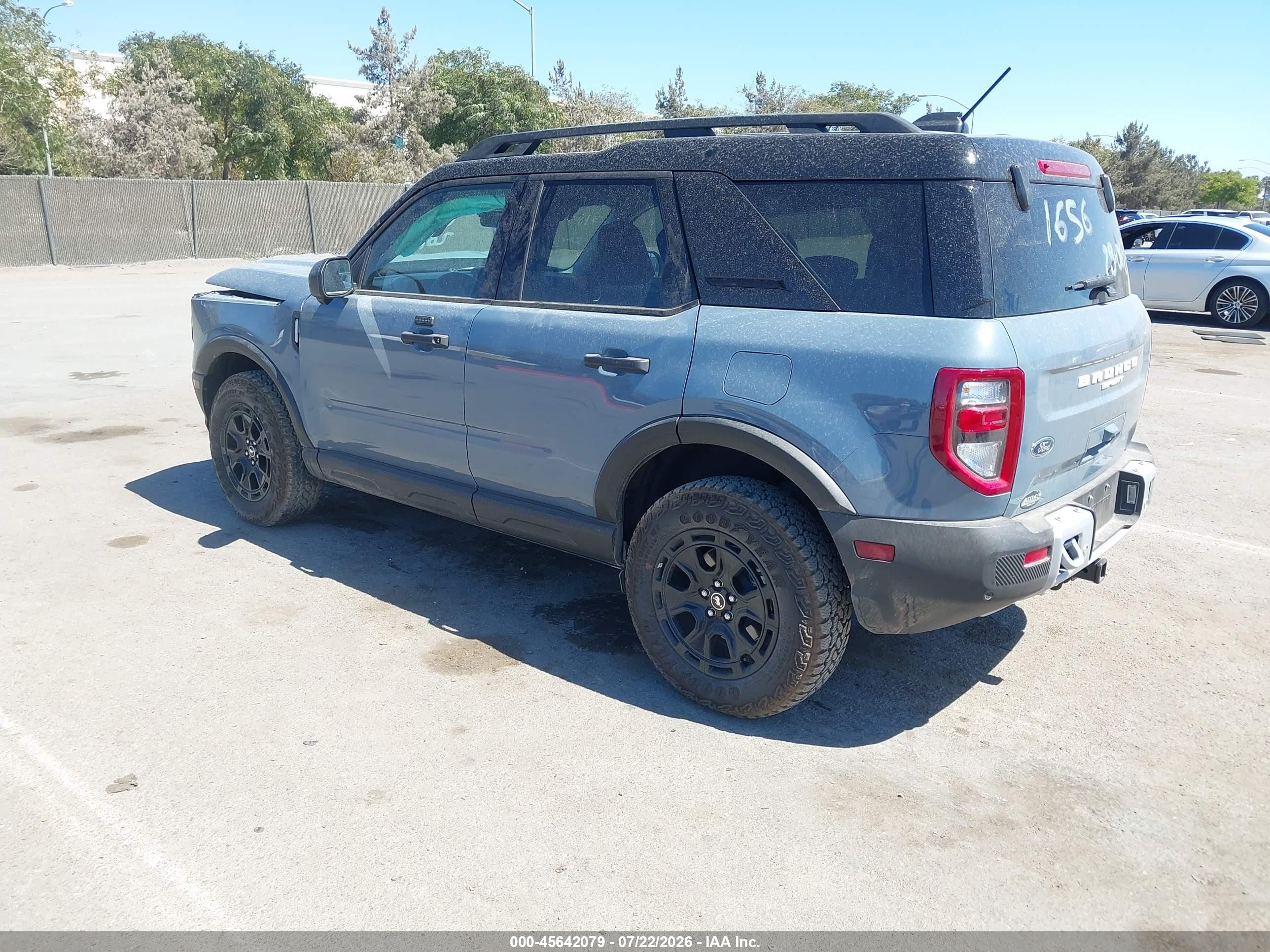 2025 Ford Bronco Sport VIN 3FMCR9DA8SRF17703 IAAI salvage auction — Front End, Wait Title, sold $10,300 on 2026-09-20 (photo 3)