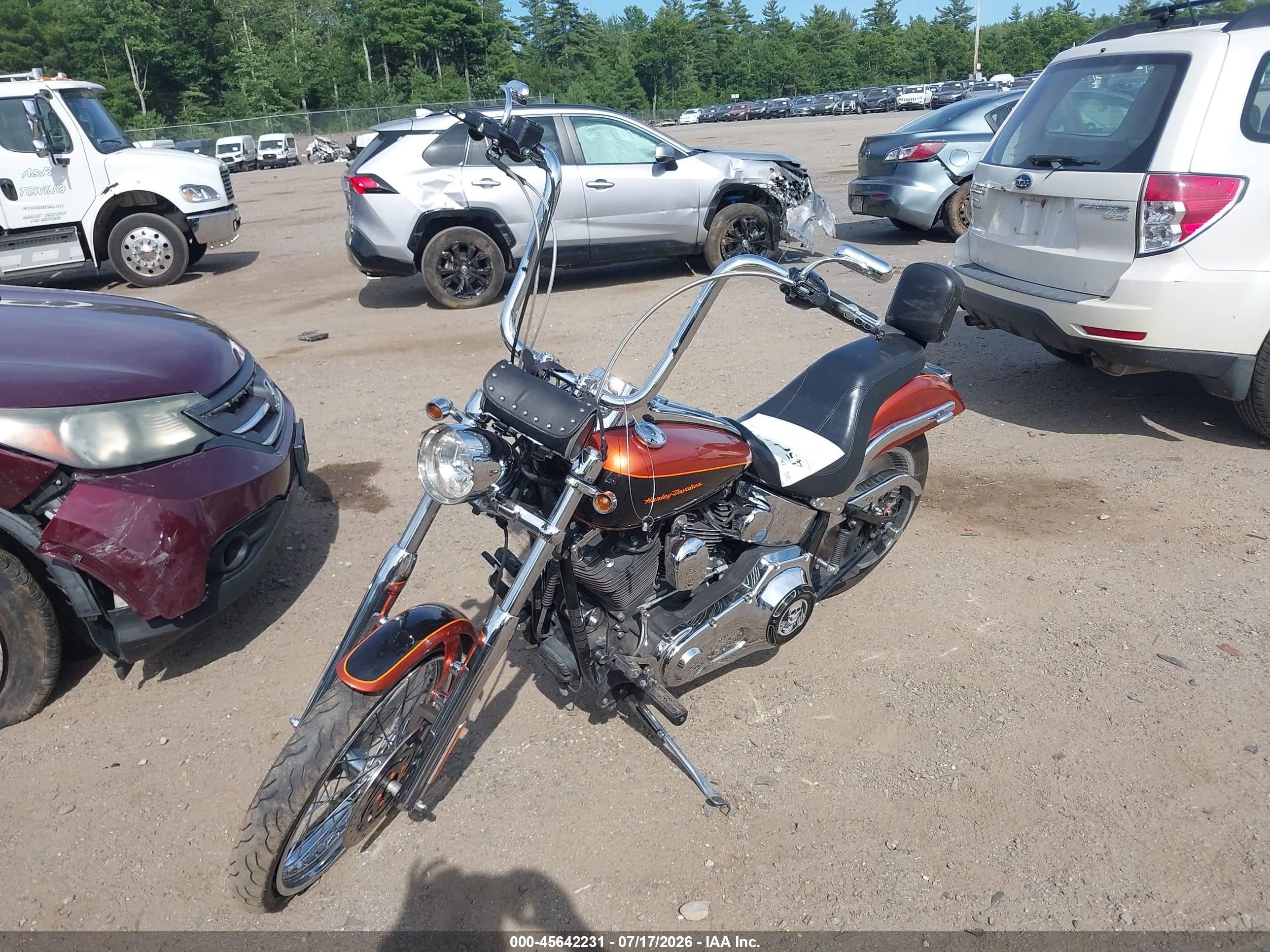 2006 Harley-davidson Fxstdi VIN 1HD1JBB186Y067229 IAAI salvage auction — Unknown, Salvage (Massachusetts), sold $1,400 on 2026-09-02 (photo 2)