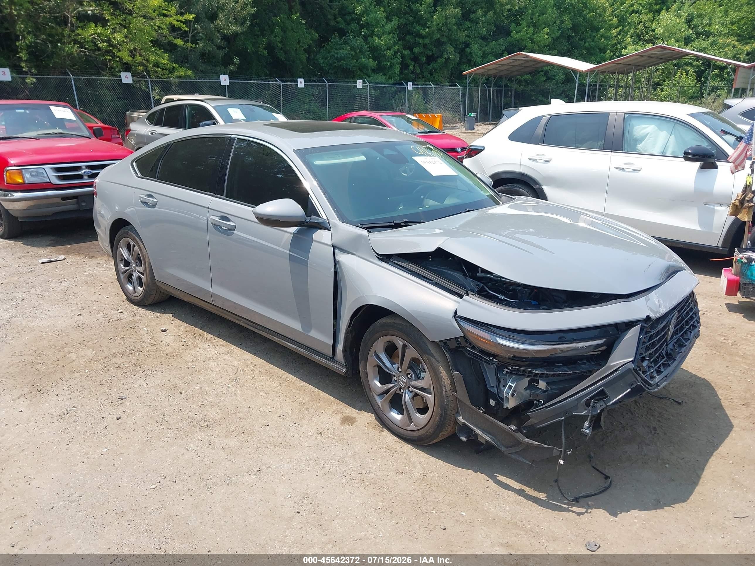 2025 Honda Accord VIN 1HGCY2F60SA059853 — IAAI salvage auction photo