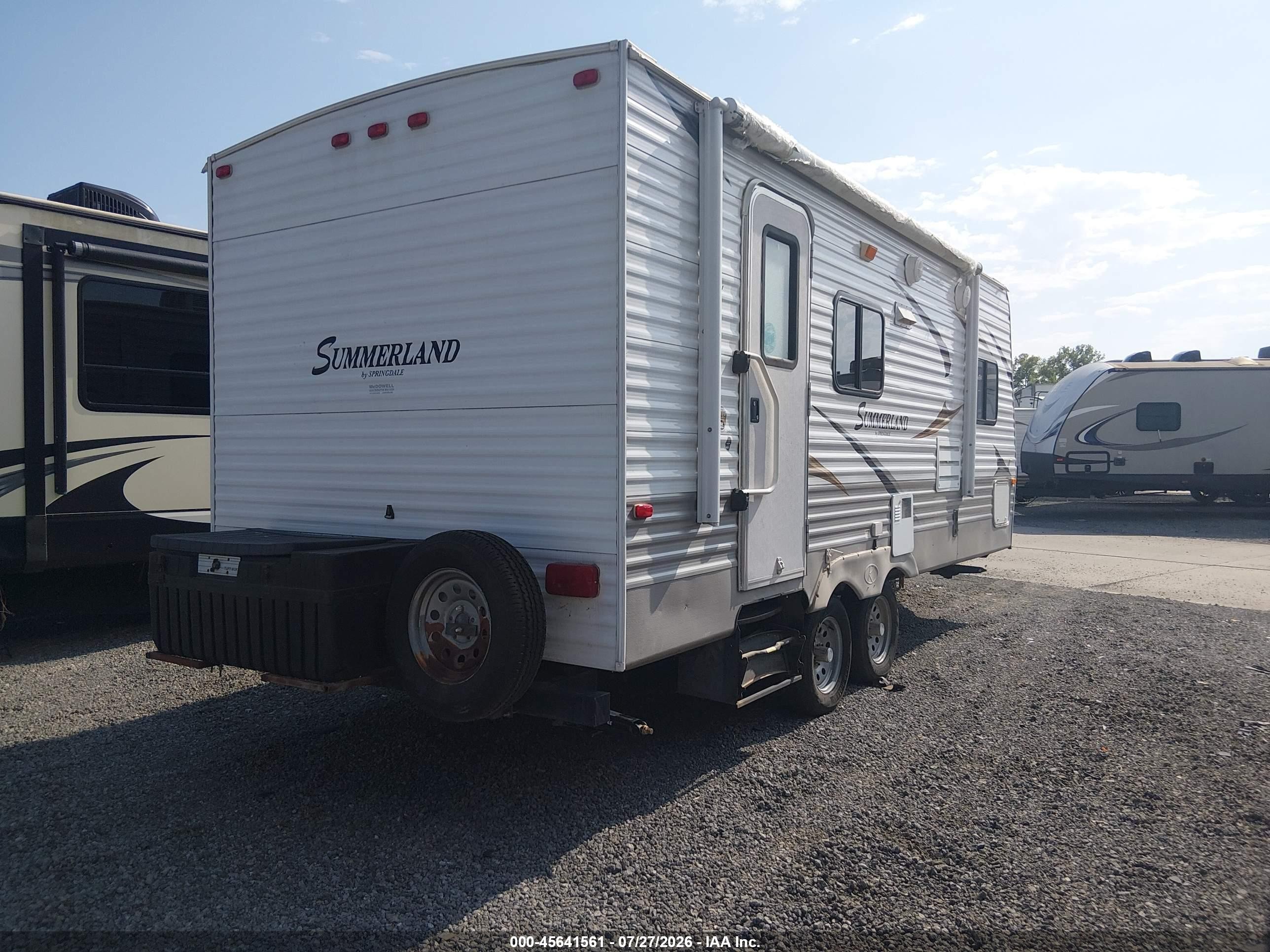 2011 Keystone Rv Summerland VIN 4YDT1902XB3151149 IAAI salvage auction — Unknown, Salvage (Missouri), sold $1,150 on 2026-09-09 (photo 4)