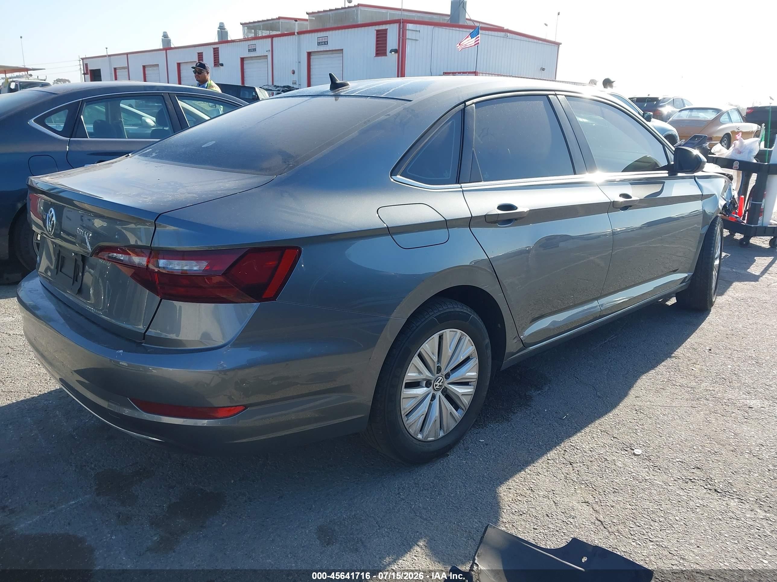 2020 Volkswagen Jetta VIN 3VWCB7BU9LM004434 IAAI salvage auction — Unknown, Salvage (California), sold $2,575 on 2026-09-03 (photo 4)