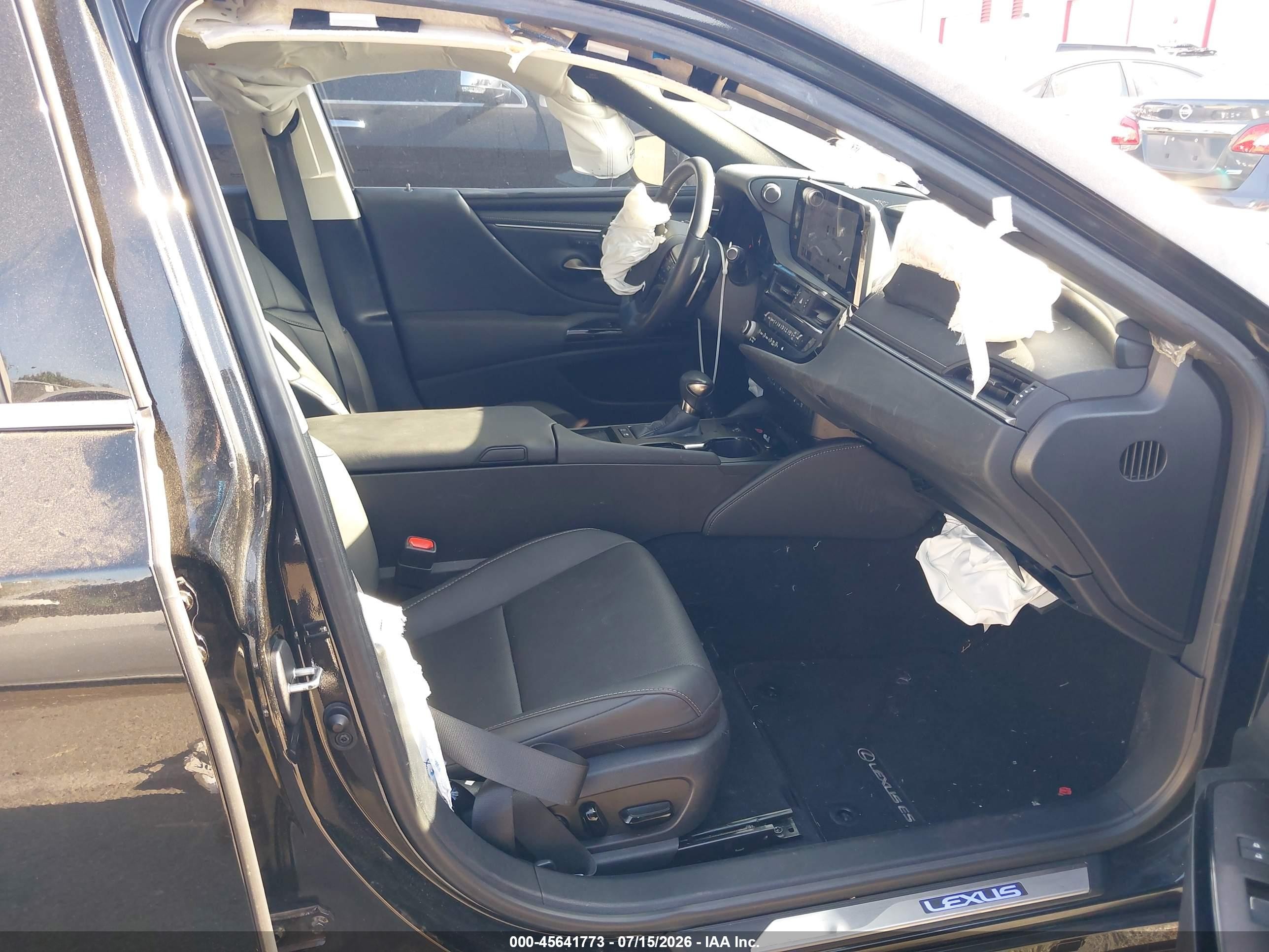 2024 Lexus ES VIN 58ADA1C14RU043940 IAAI salvage auction — Unknown, Salvage (California), sold $13,500 on 2026-09-03 (photo 5)