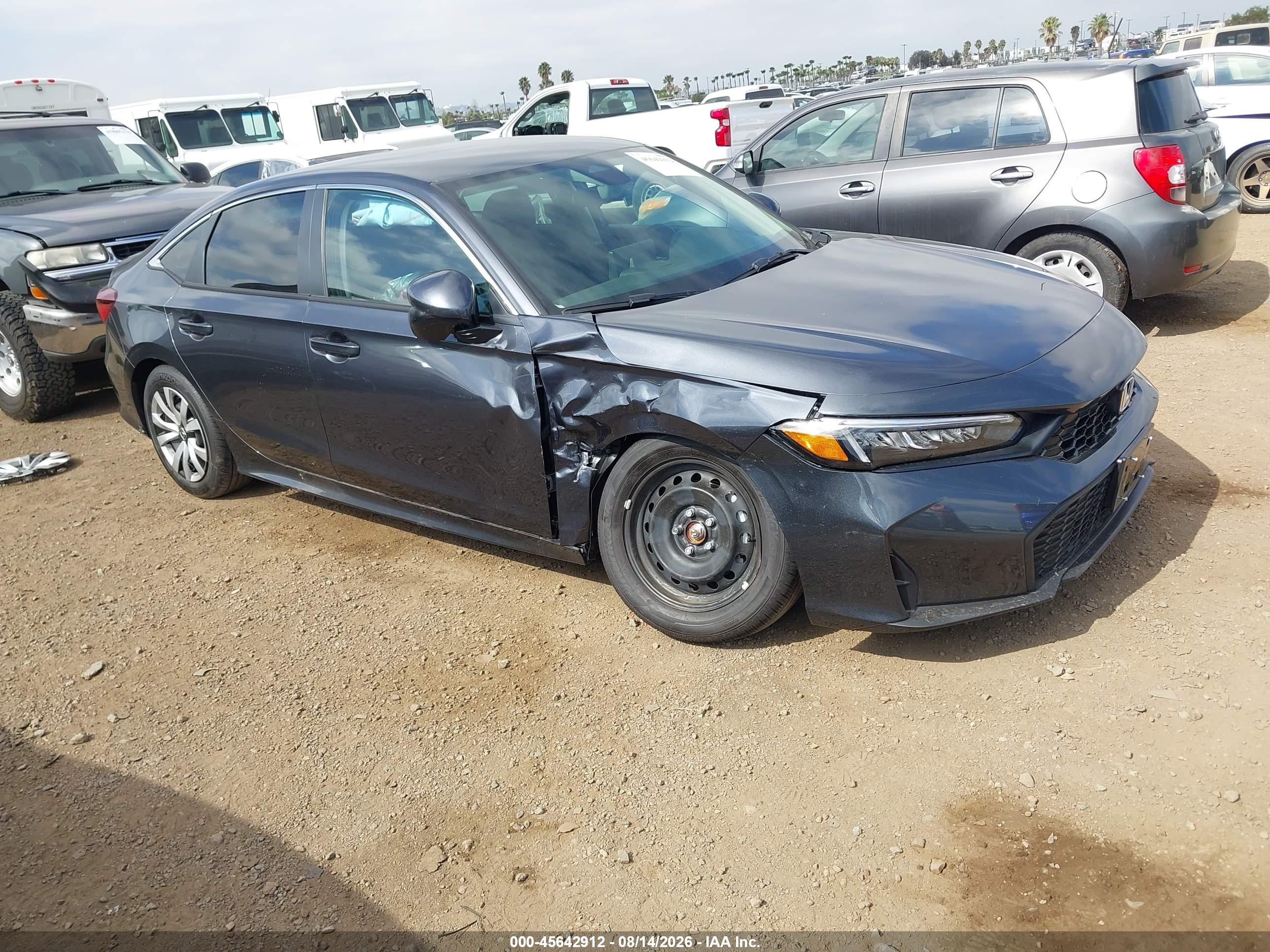 2026 Honda Civic VIN 2HGFE2F29TH586294 — IAAI salvage auction photo