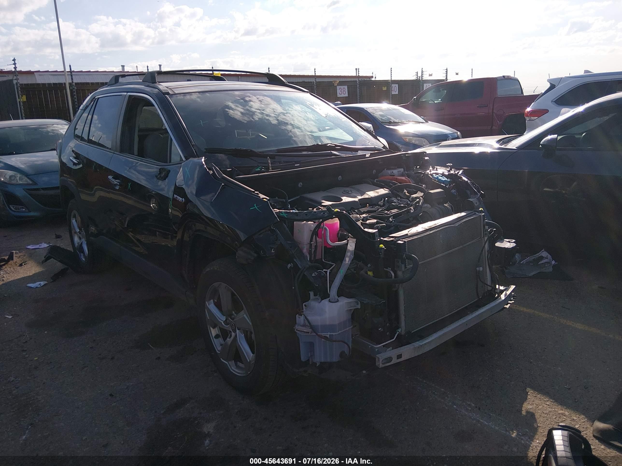 2021 Toyota RAV4 Hybrid VIN 4T3D6RFV3MU049749 — IAAI salvage auction photo