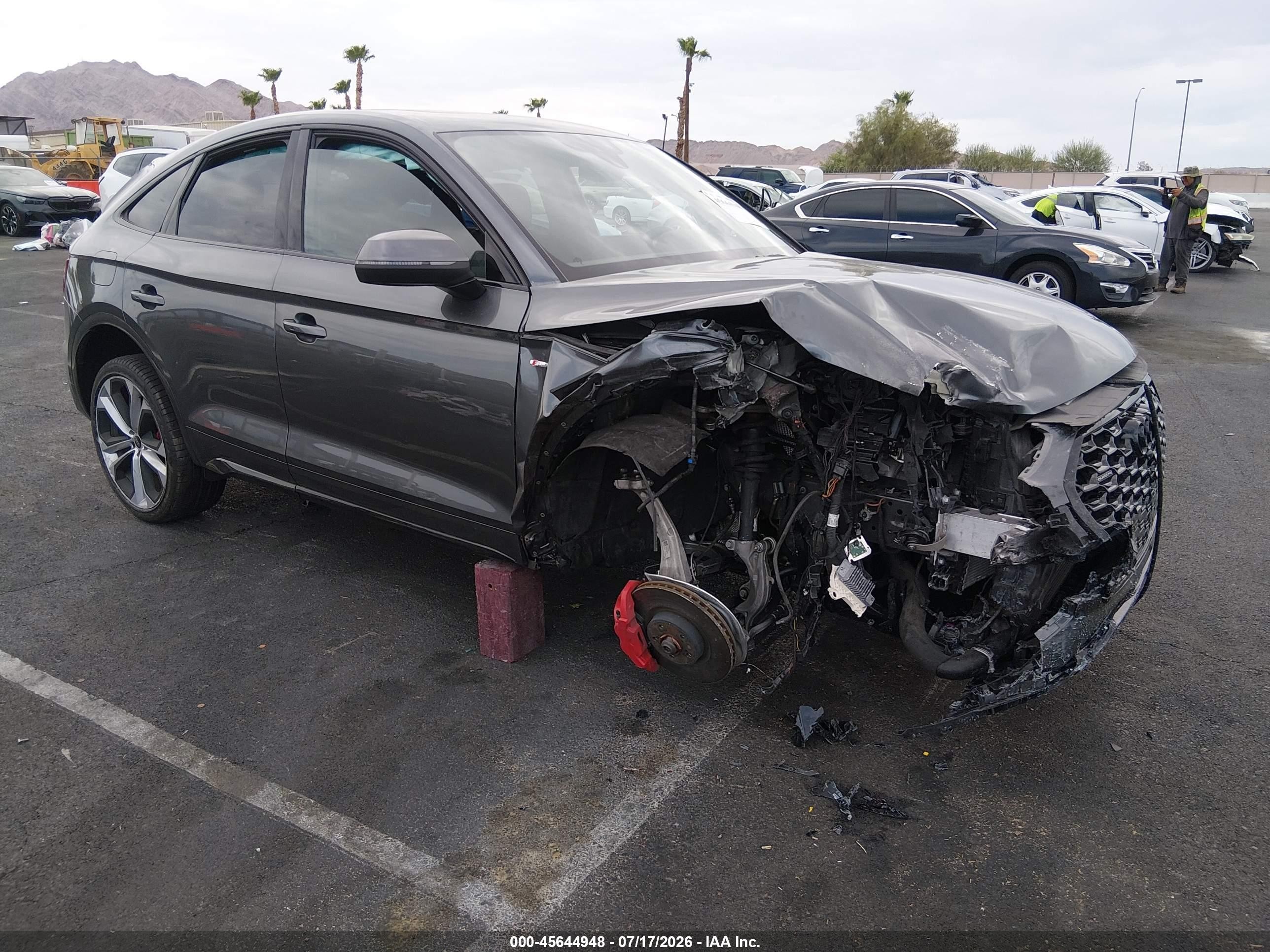 2024 Audi Q5 Sportback VIN WA16AAFY0R2049785 — IAAI salvage auction photo