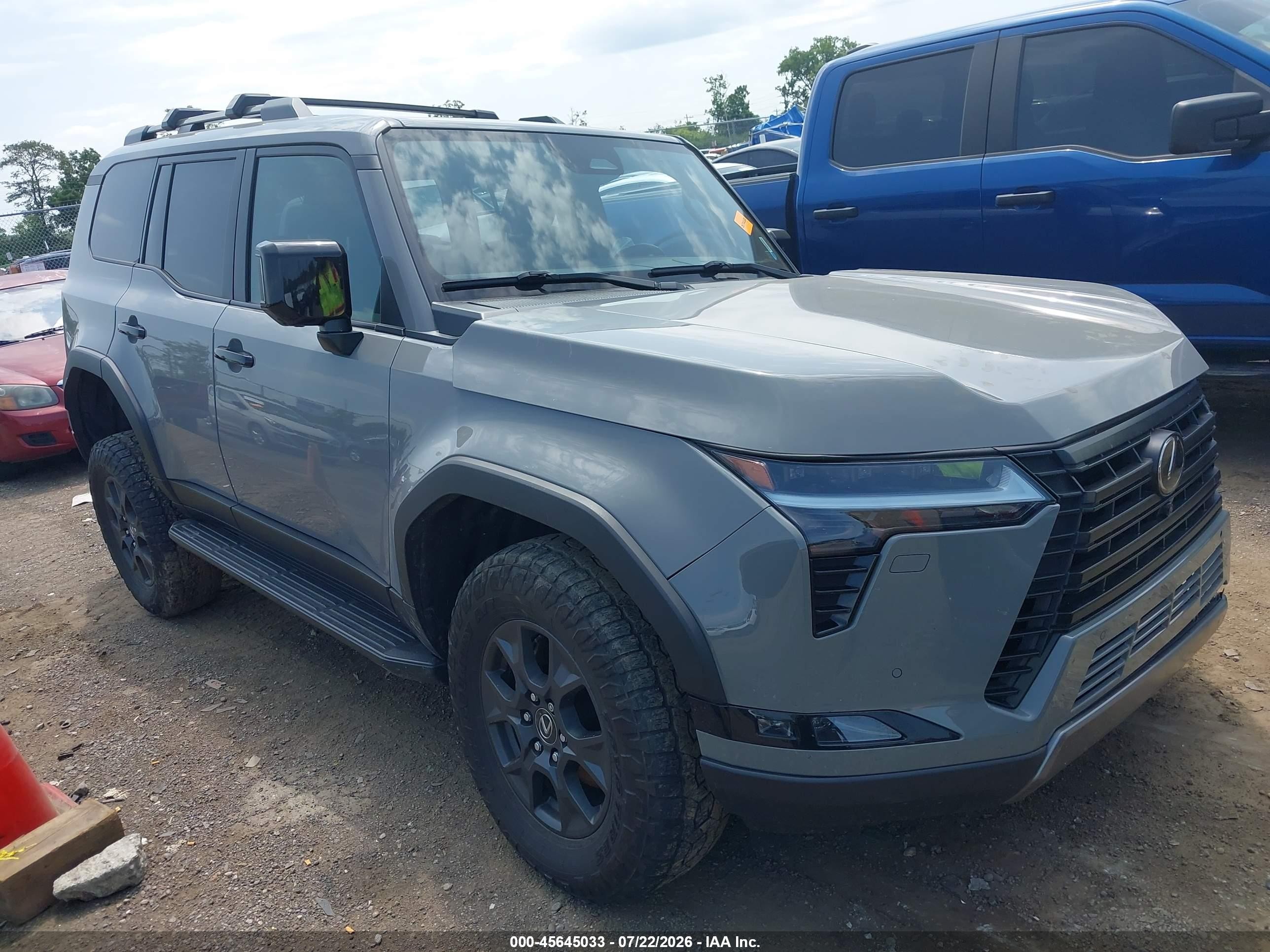 2024 Lexus GX 550 VIN JTJTBCDX1R5025356 — IAAI salvage auction photo