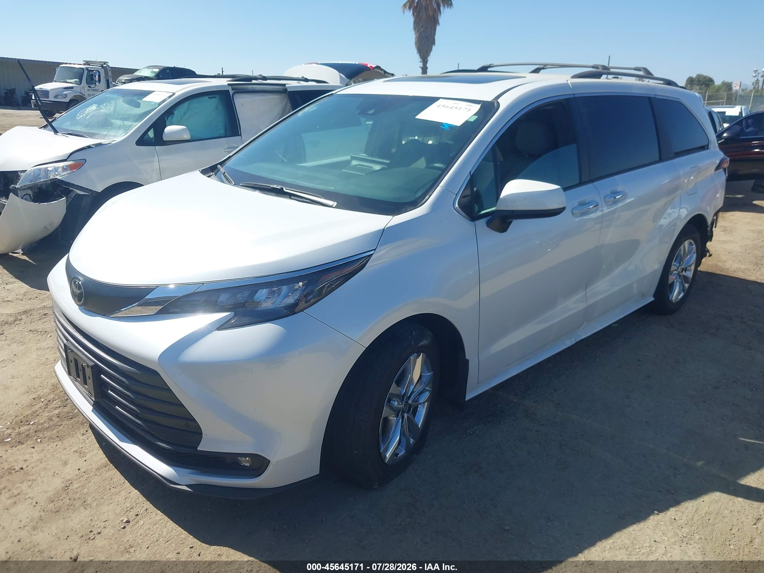 2026 Toyota Sienna VIN 5TDYSKFC3TS228943 IAAI salvage auction — Rear End, Salvage (California), sold $24,300 on 2026-08-19 (photo 2)