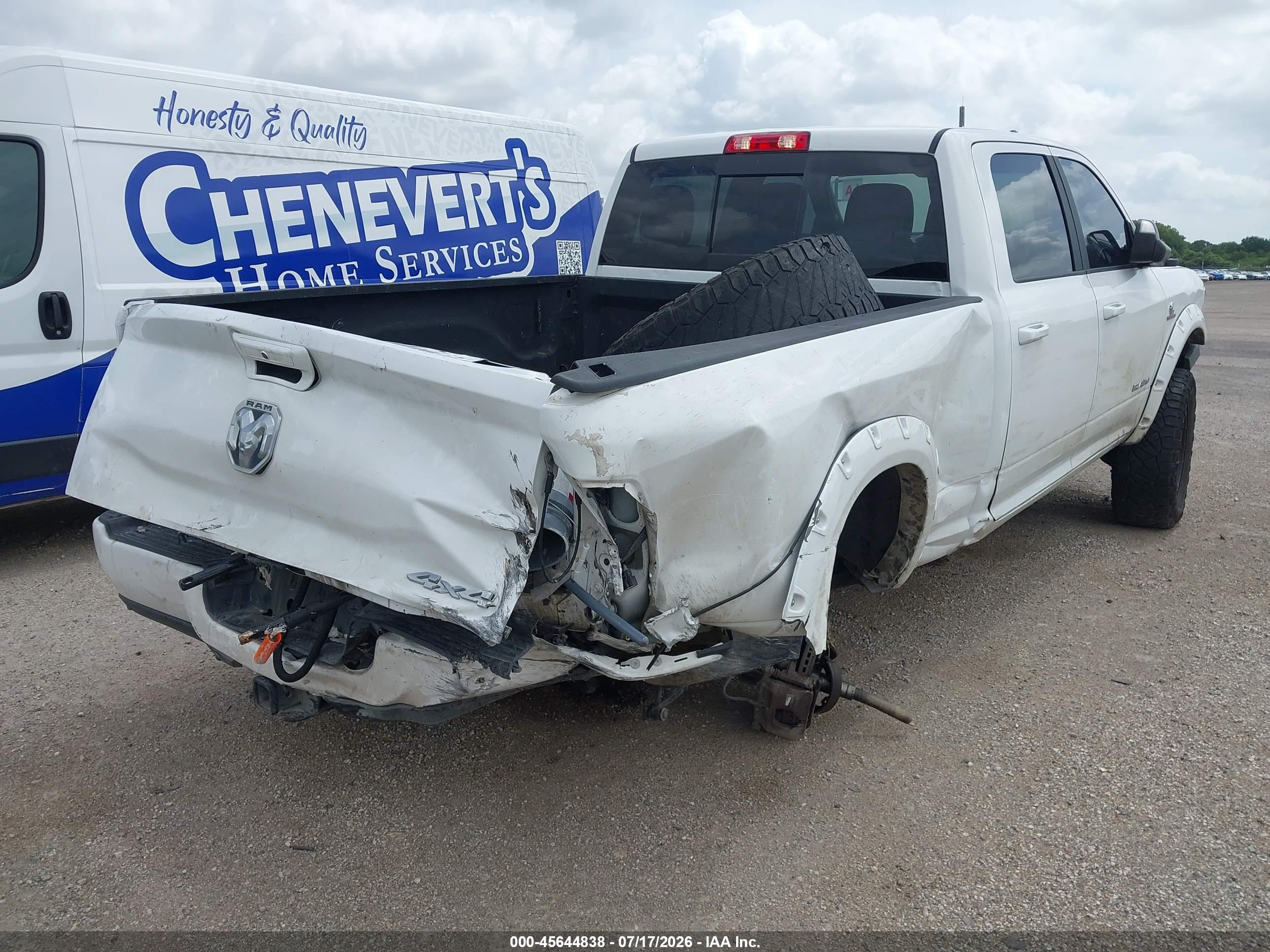 2022 Ram 2500 VIN 3C6UR5DL6NG146518 IAAI salvage auction — Rear End, Original (Texas), sold $11,900 on 2026-09-24 (photo 4)