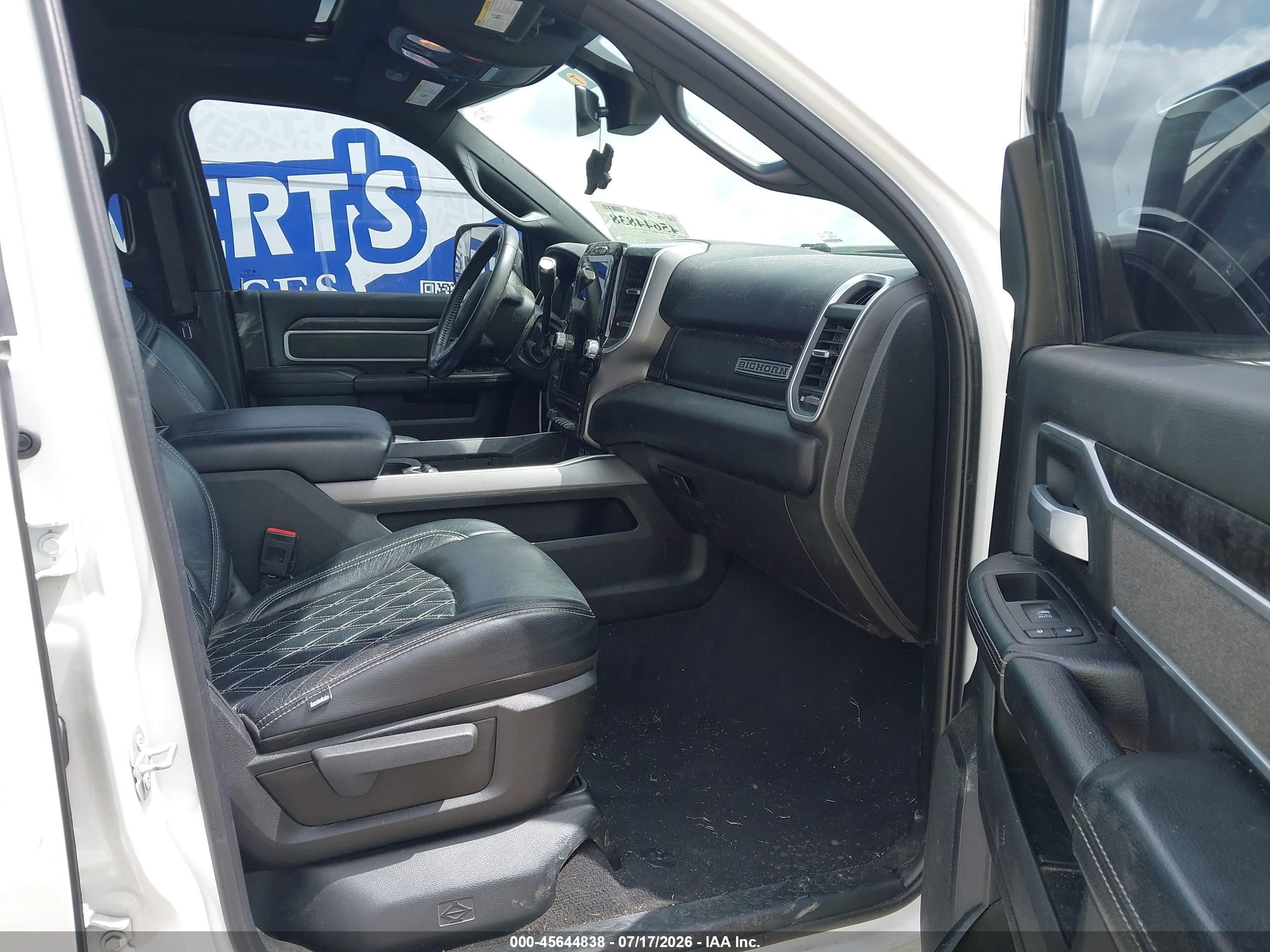 2022 Ram 2500 VIN 3C6UR5DL6NG146518 IAAI salvage auction — Rear End, Original (Texas), sold $11,900 on 2026-09-24 (photo 5)