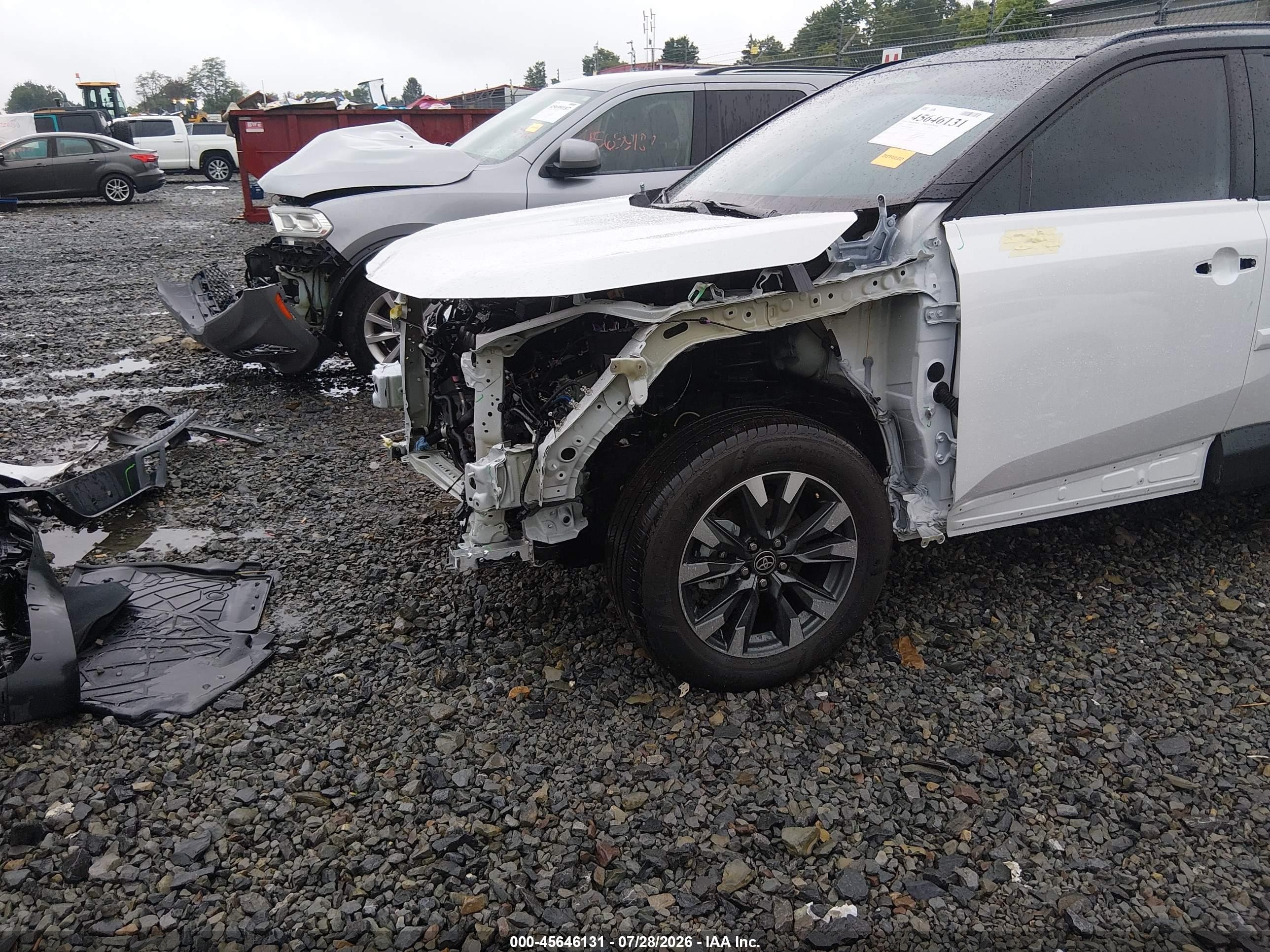 2026 Toyota RAV4 VIN 2T36CRAV8TW009092 IAAI salvage auction — Unknown, Salvage (West Virginia), sold $23,500 on 2026-09-04 (photo 6)