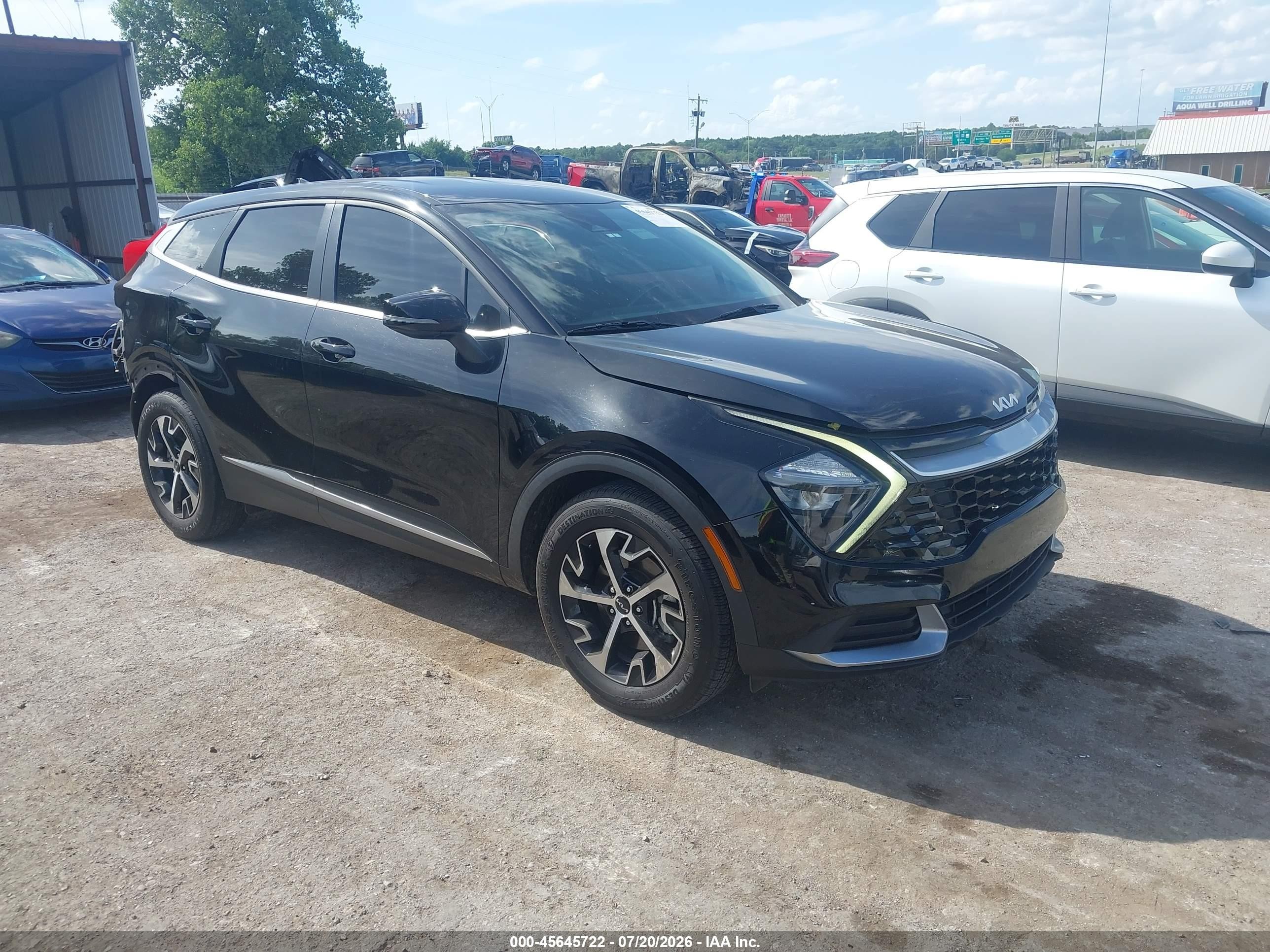 2023 Kia Sportage VIN 5XYK33AF1PG009766 — IAAI salvage auction photo