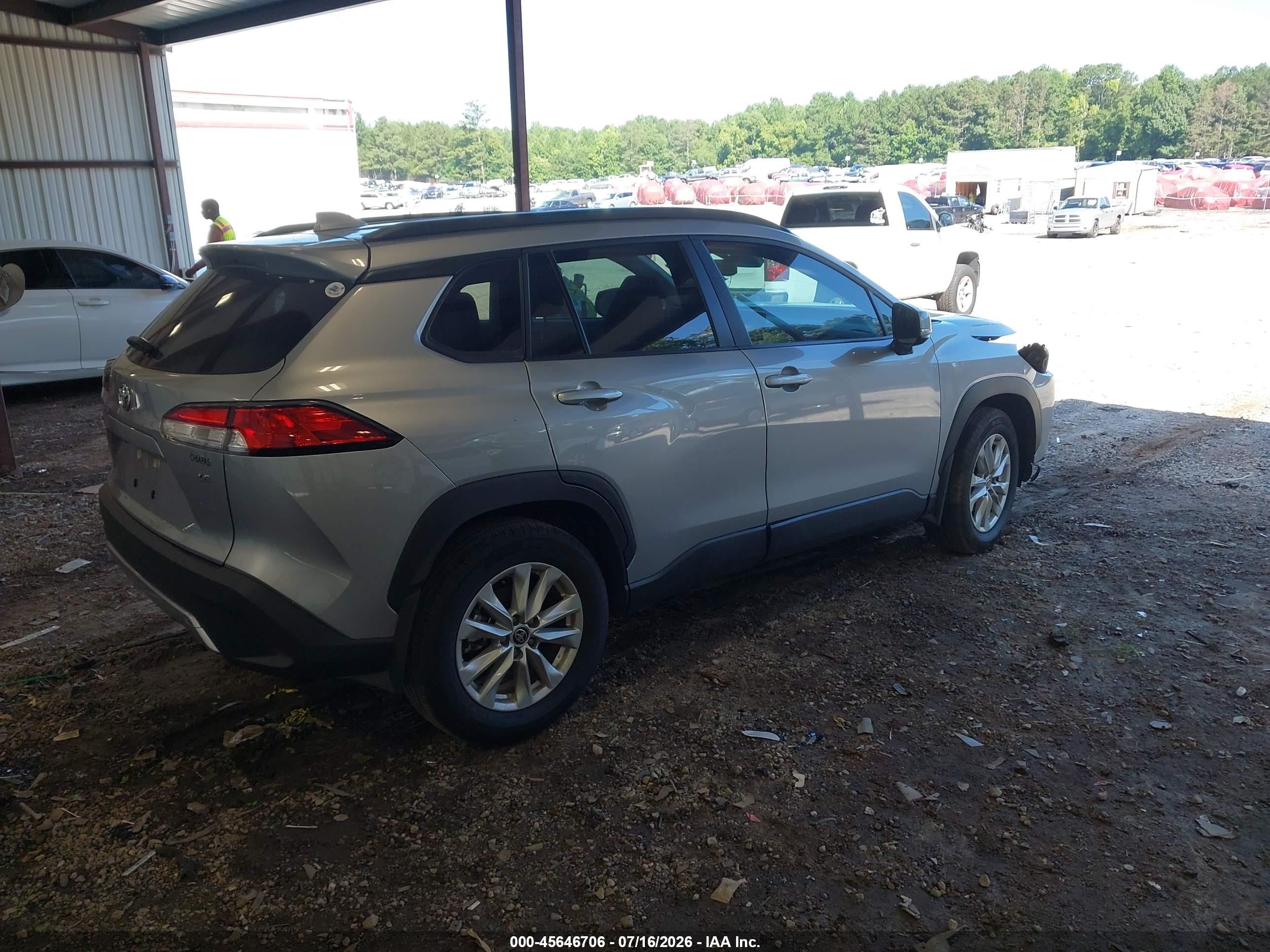 2024 Toyota Corolla cross VIN 7MUCAAAG3RV093382 IAAI salvage auction — Front End, Salvage (Georgia), sold $6,300 on 2026-09-04 (photo 4)