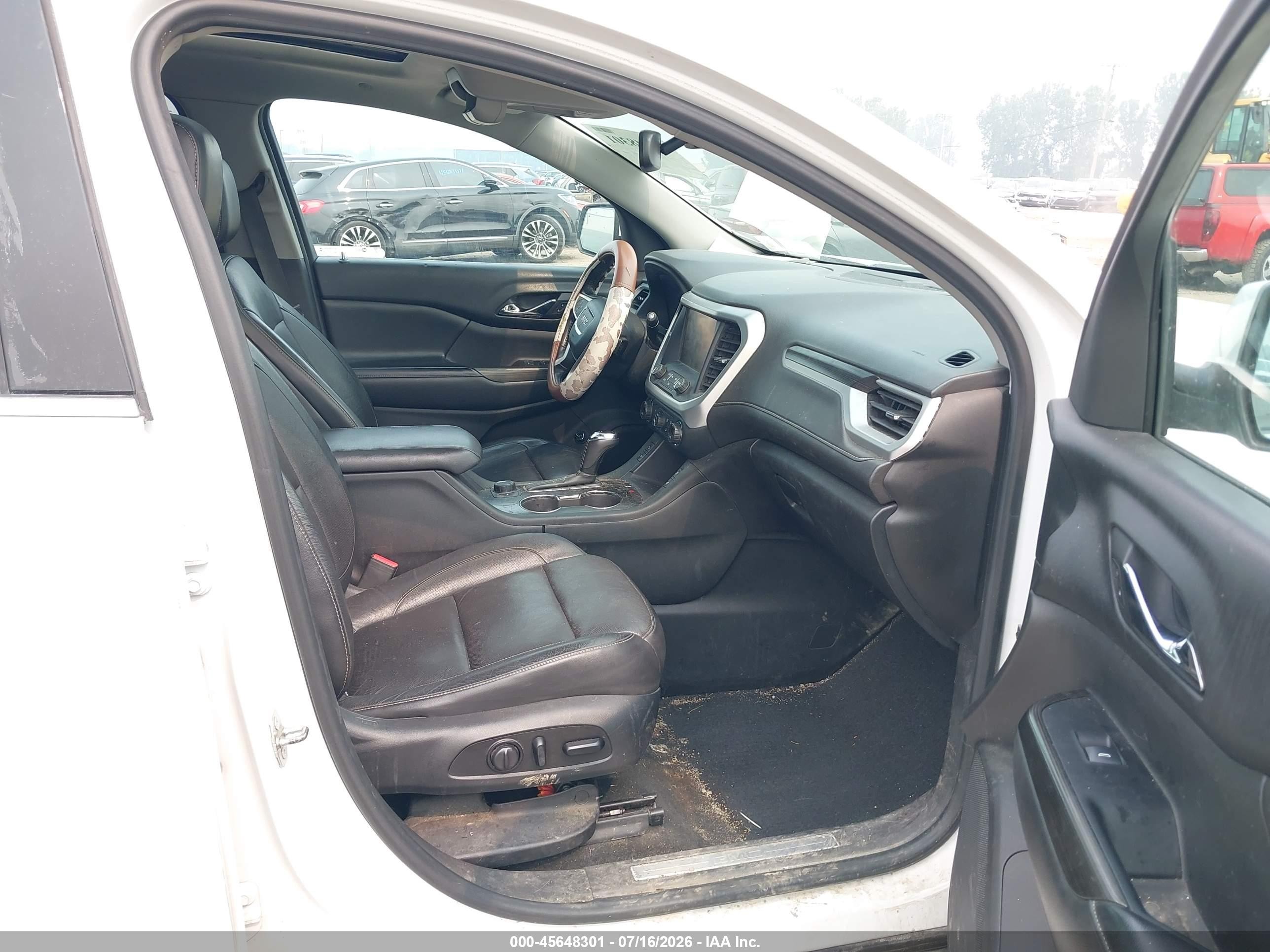2017 Gmc Acadia VIN 1GKKNULS5HZ131810 IAAI salvage auction — Unknown, Salvage (Texas), sold $1,400 on 2026-09-10 (photo 5)