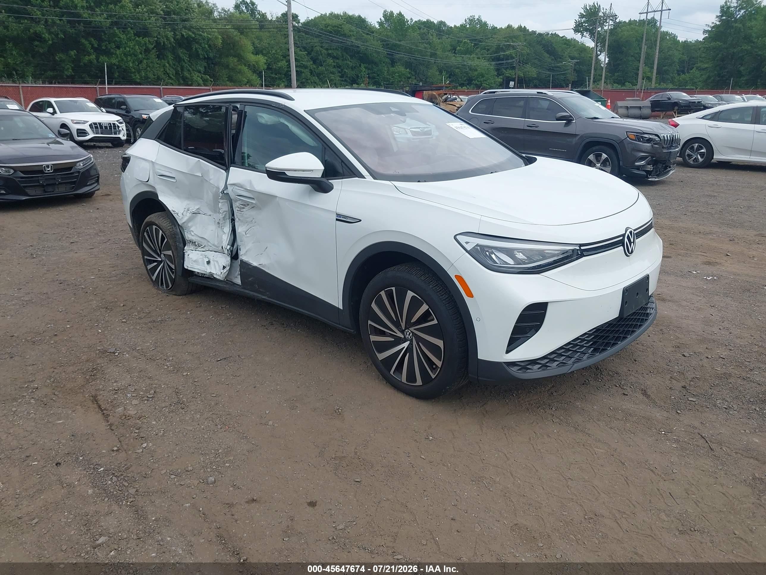 2025 Volkswagen ID.4 VIN 1V2DSPE88SC003294 — IAAI salvage auction photo
