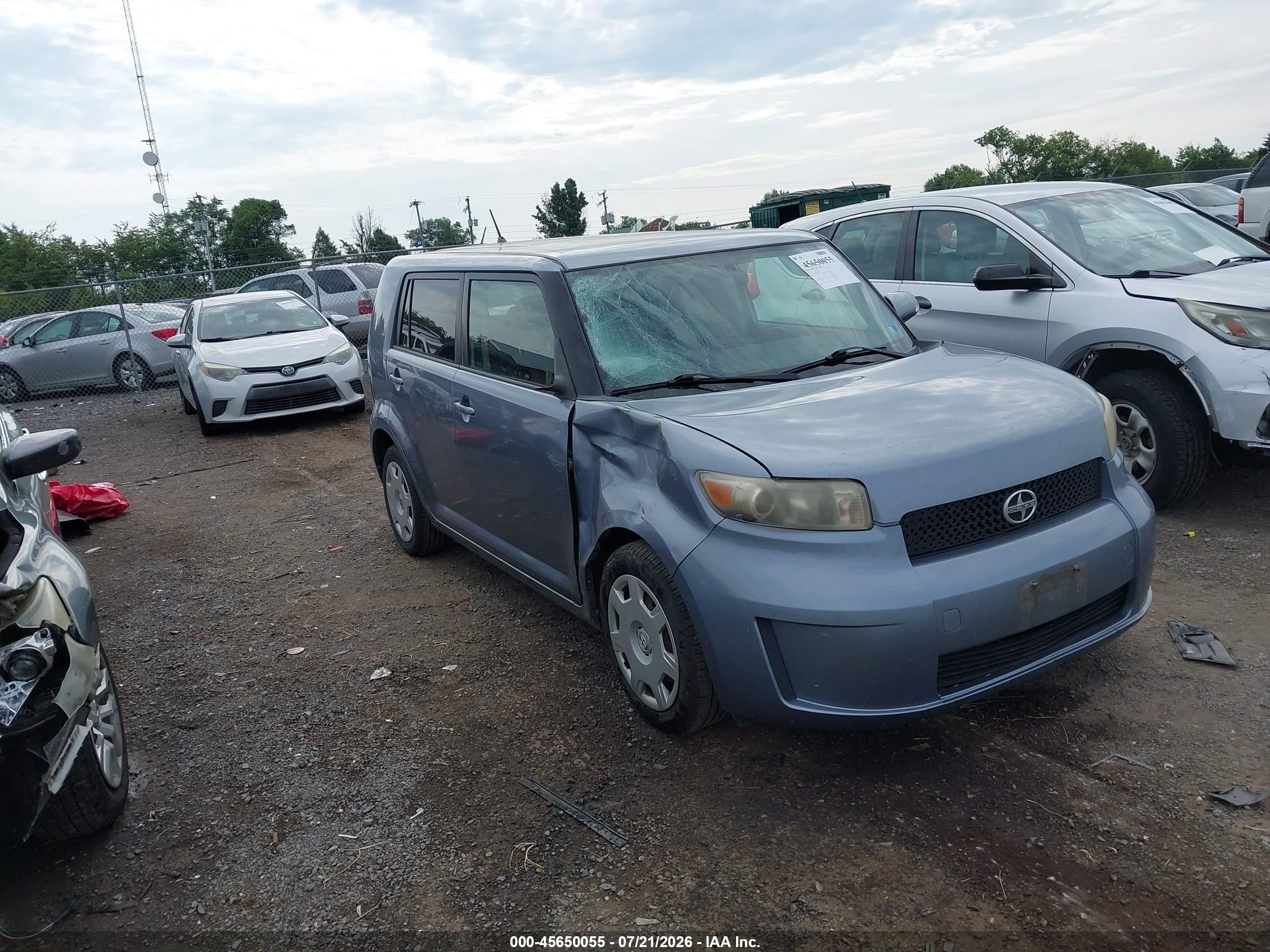 2010 Scion xB VIN JTLZE4FE2A1102337 IAAI salvage auction — Side, Clear (Virginia), sold $725 on 2026-09-11 (photo 1)