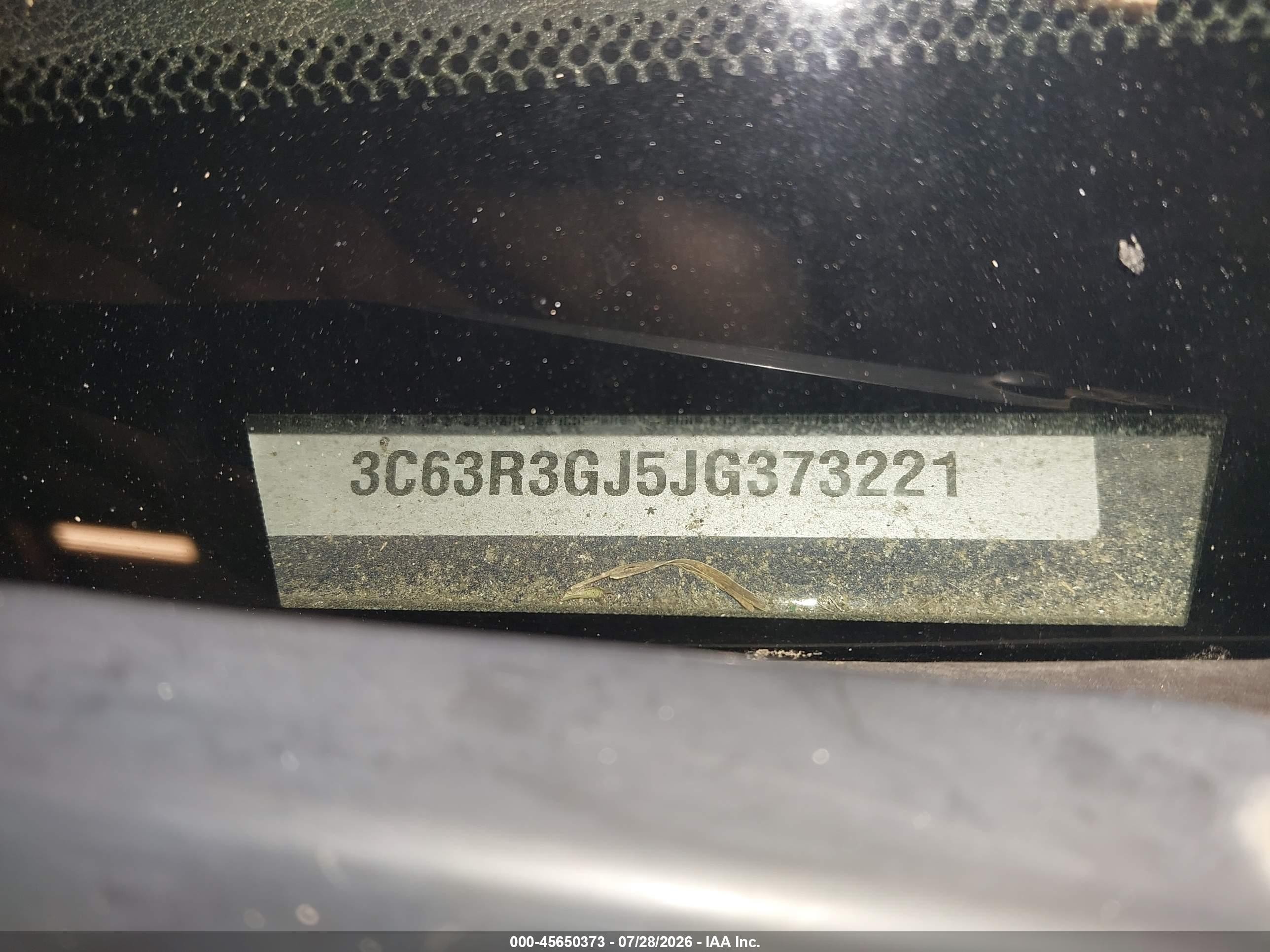 2018 Ram VIN 3C63R3GJ5JG373221 IAAI salvage auction — Side, Clear (Michigan), sold $2,900 on 2026-09-08 (photo 8)