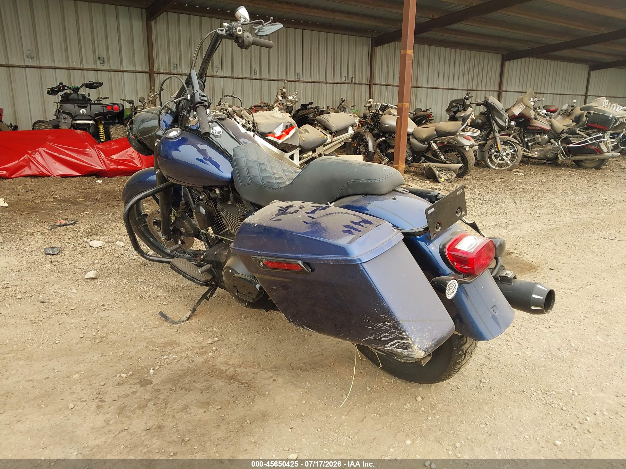 2007 Harley-davidson Flhrs VIN 1HD1FY41X7Y639646 IAAI salvage auction — Side, Salvage (Ohio), sold $975 on 2026-09-02 (photo 3)