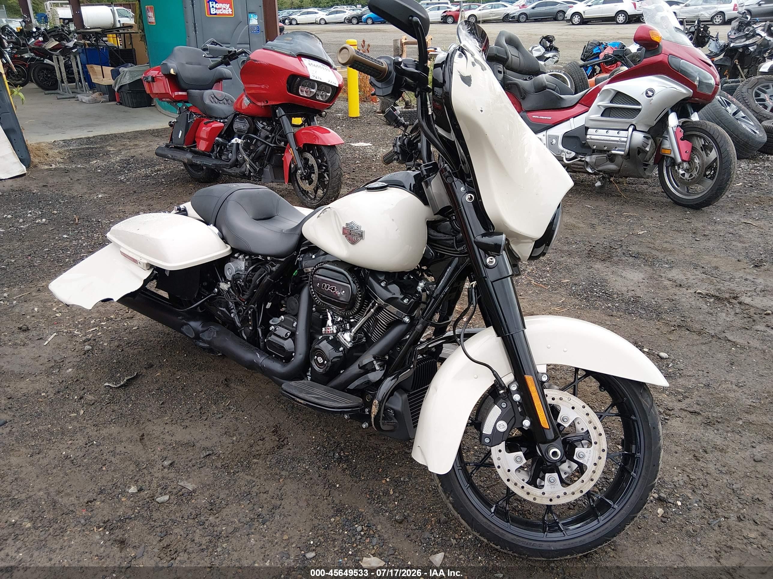 2023 Harley-Davidson FLHXS VIN 1HD1KRP14PB604634 — IAAI salvage auction photo