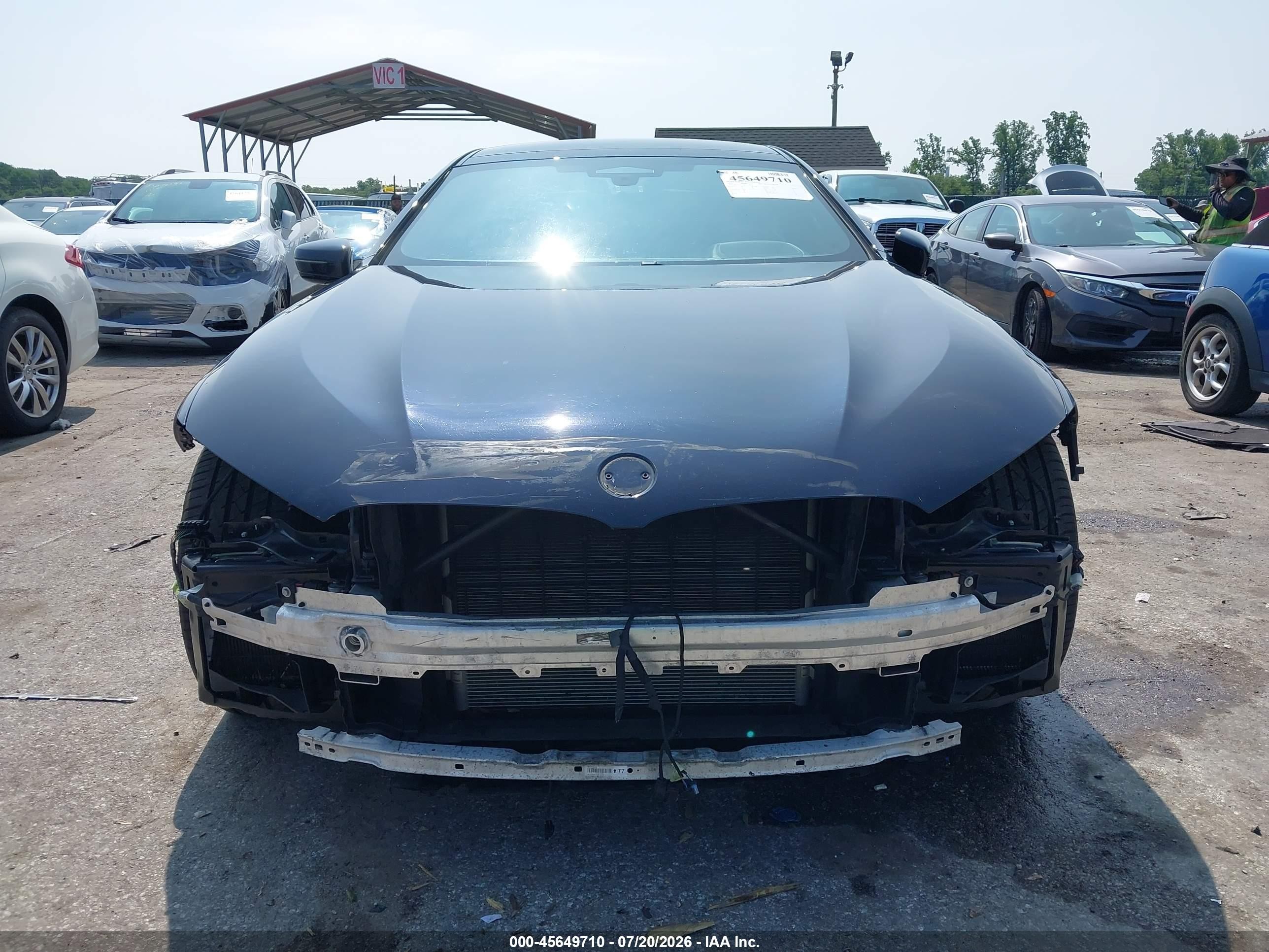 2022 BMW 8er VIN WBAGV4C06NCG88269 IAAI salvage auction — Front End, Salvage - Greater Than 75% (Maryland), sold $21,700 on 2026-10-01 (photo 6)