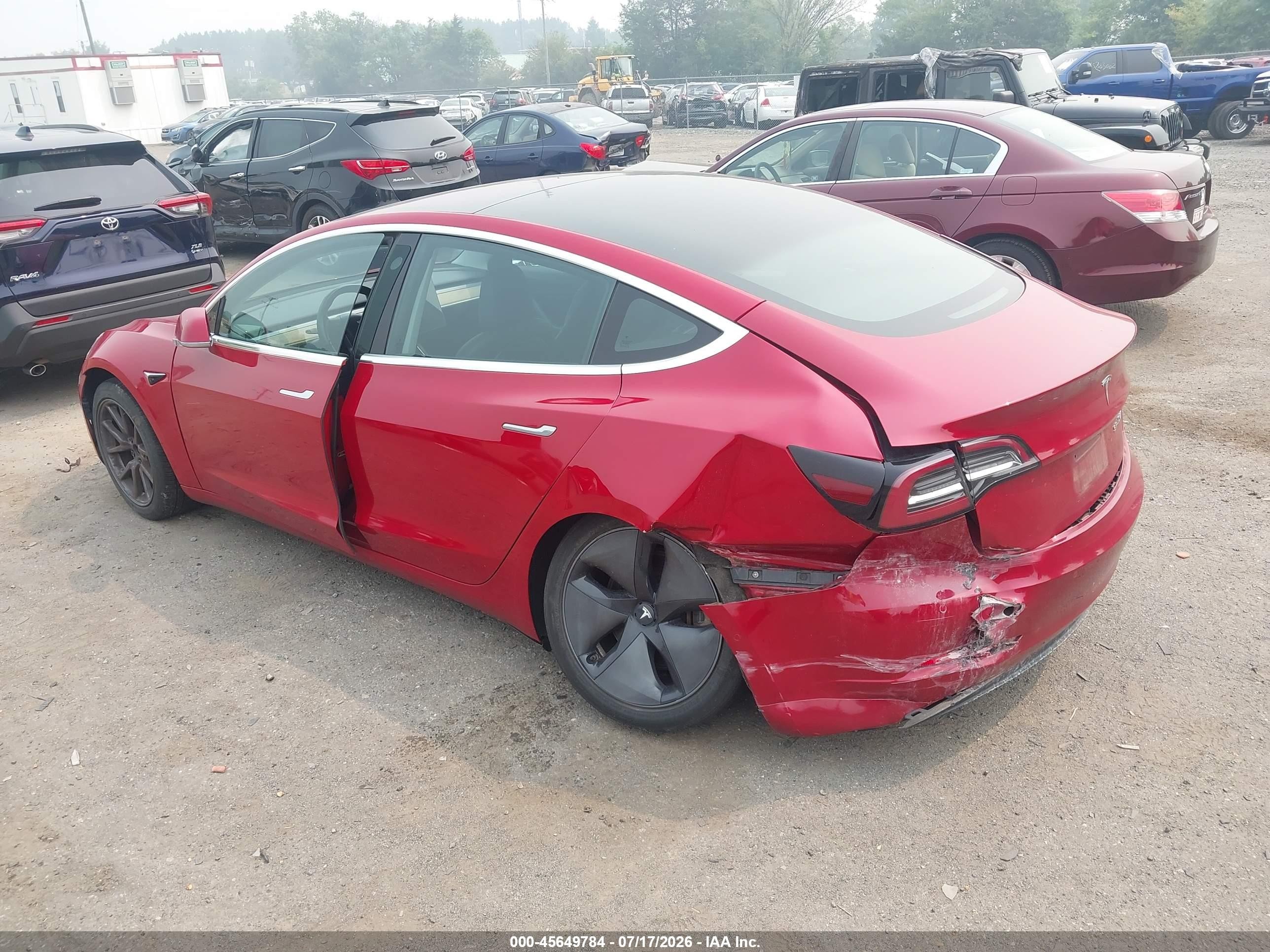 2018 Tesla Model 3 VIN 5YJ3E1EA6JF122970 IAAI salvage auction — Front & Rear, Salvage (Virginia), sold $3,200 on 2026-09-03 (photo 3)