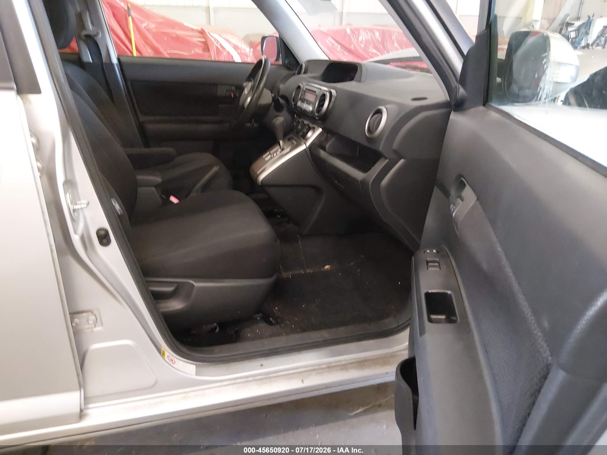 2008 Scion xB VIN JTLKE50E481031541 IAAI salvage auction — Front End, Salvage (Oregon), sold $300 on 2026-09-11 (photo 5)