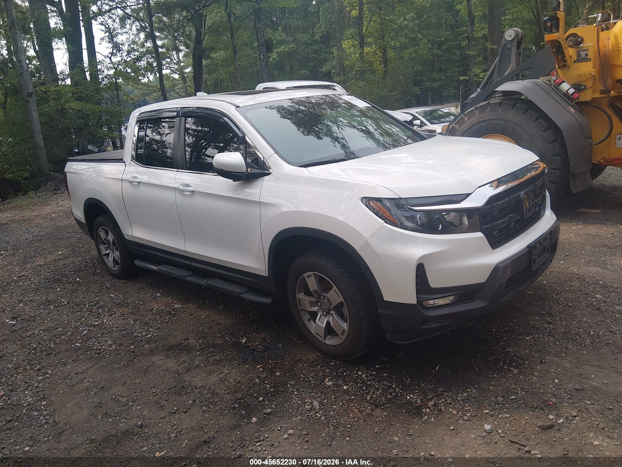 2025 Honda Ridgeline VIN 5FPYK3F57SB018248 — IAAI salvage auction photo